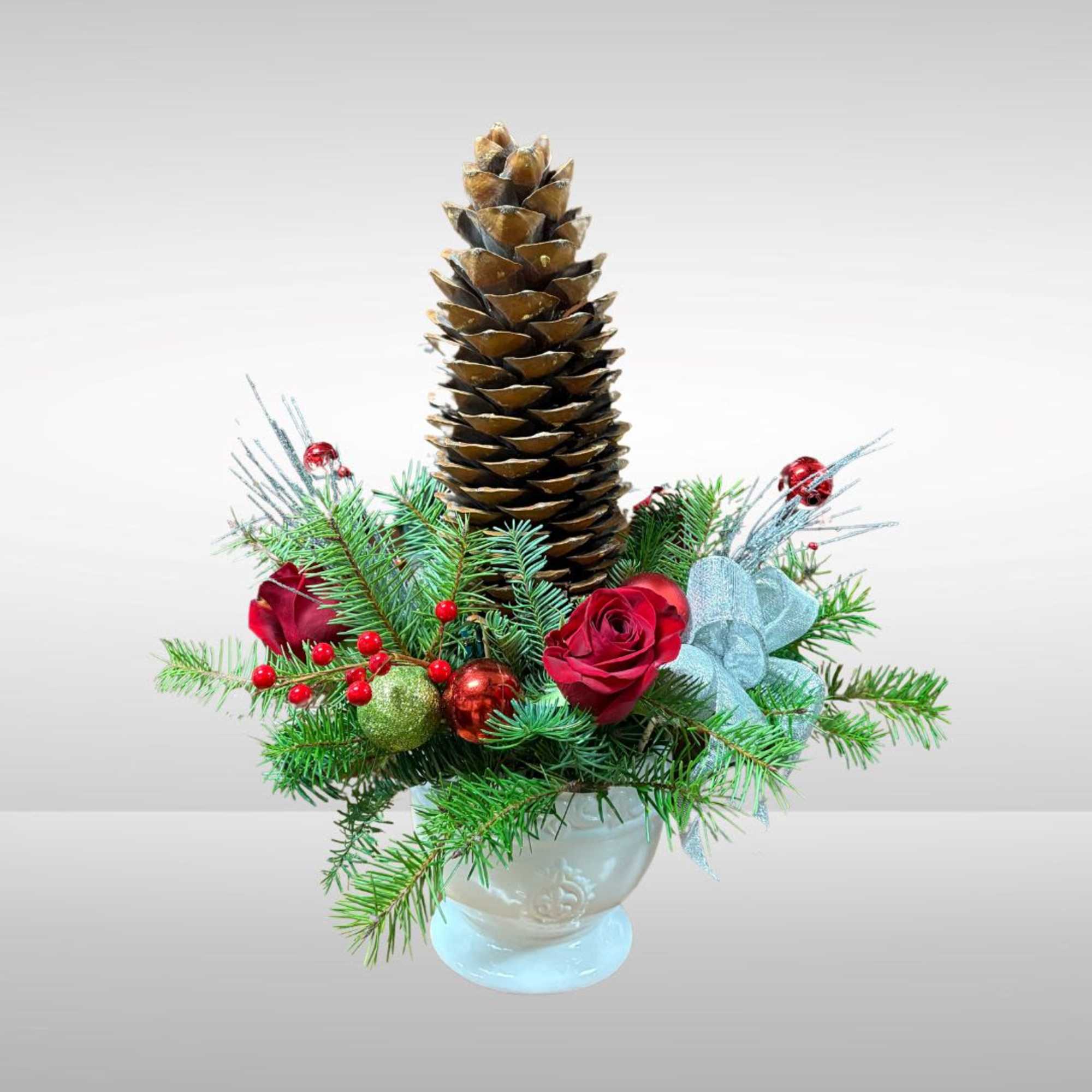 This holiday arrangement will last a long time!

Recipe: Red roses, Red faux, photo 4 of 4