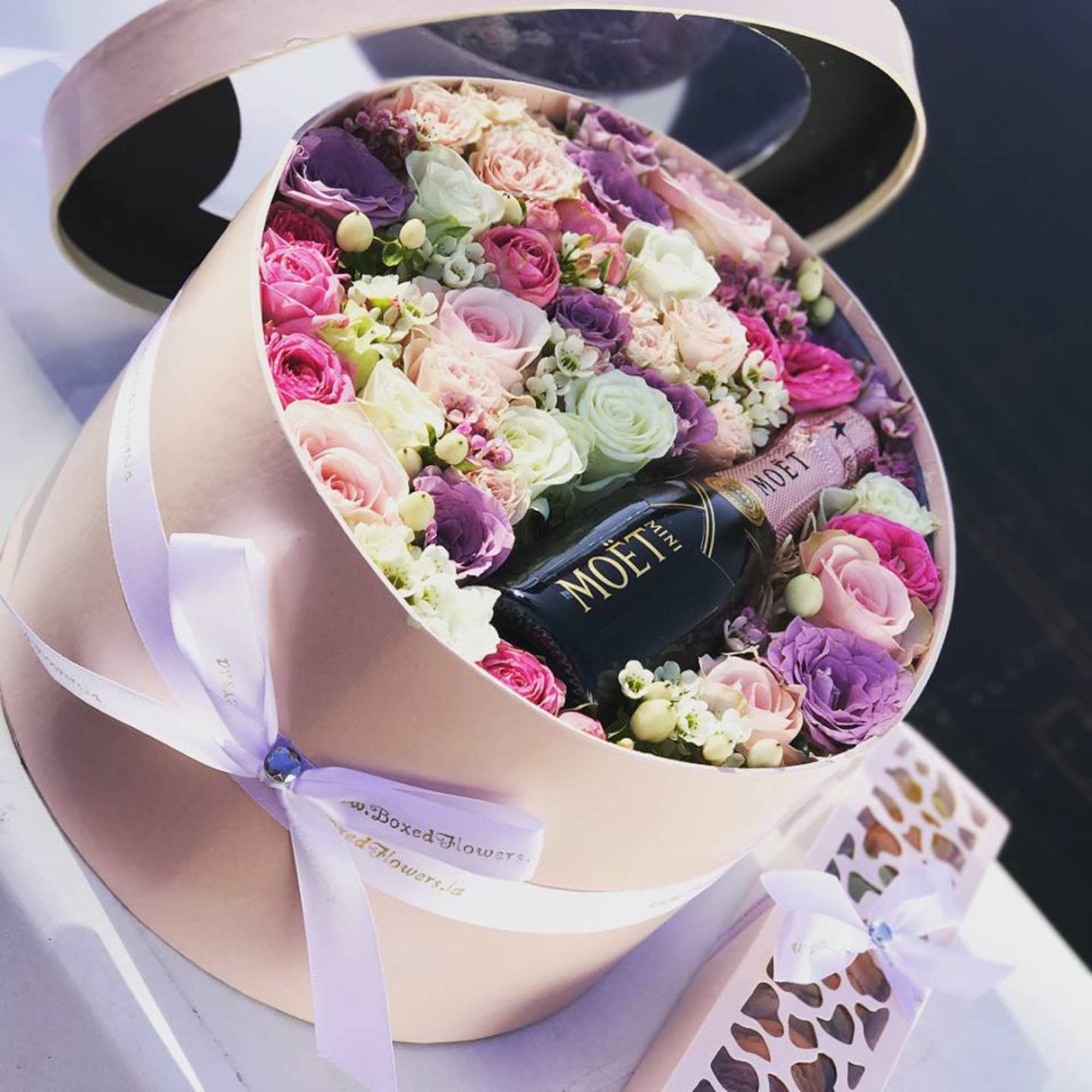 This box is a perfect gift for any occasion. Filled with a