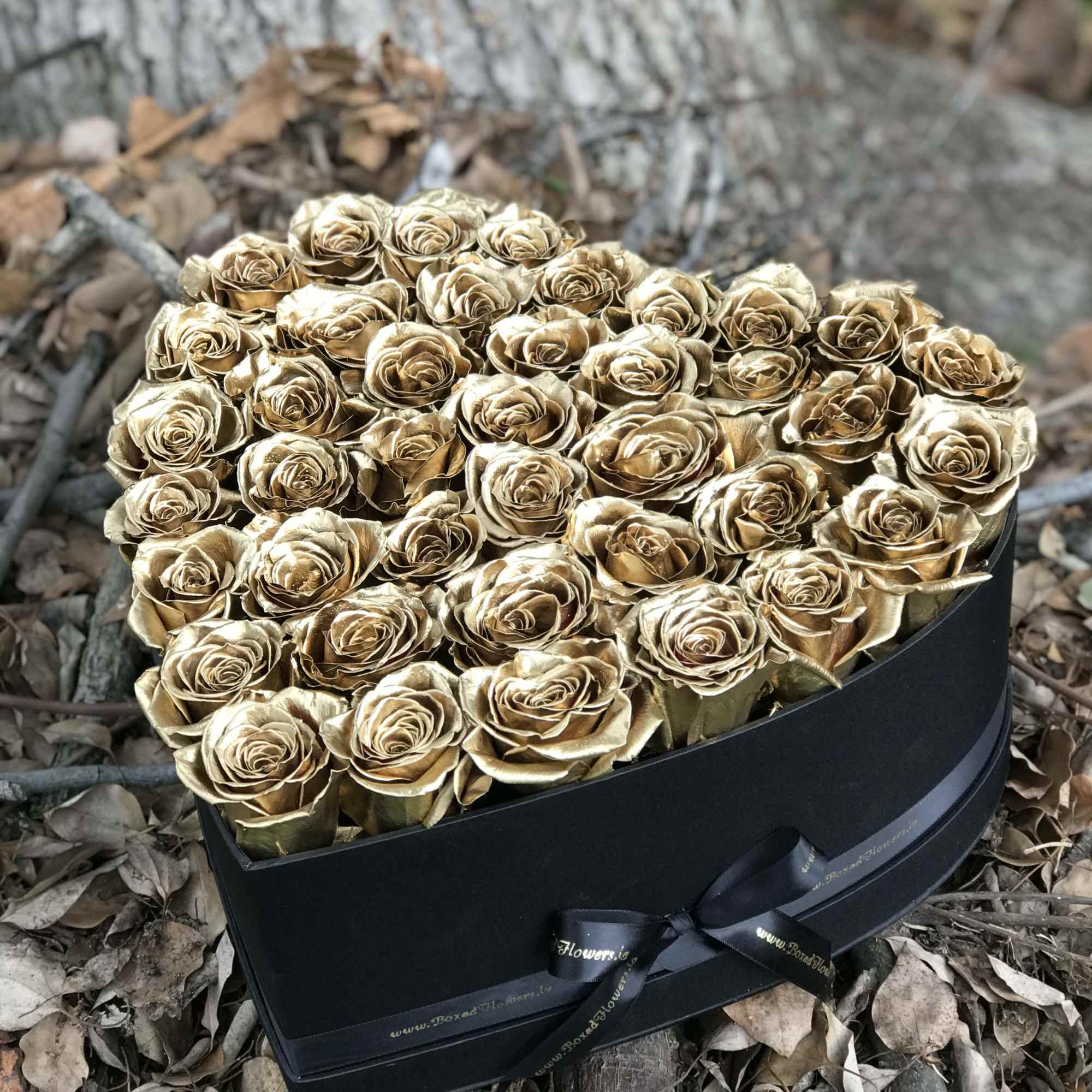 Satin black box filled with 50 gold roses. , photo 3 of 3