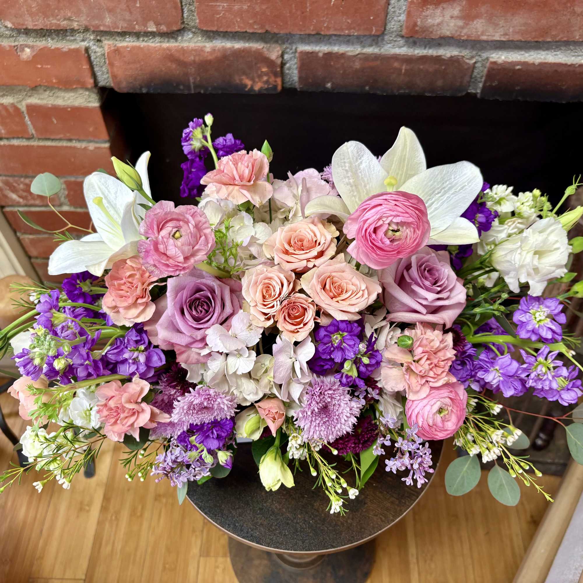 Recipe: White Lilies, White Stock, Seasonal Ranunculus, Lavender Roses, Carnations, Matsumoto Aster, photo 4 of 4