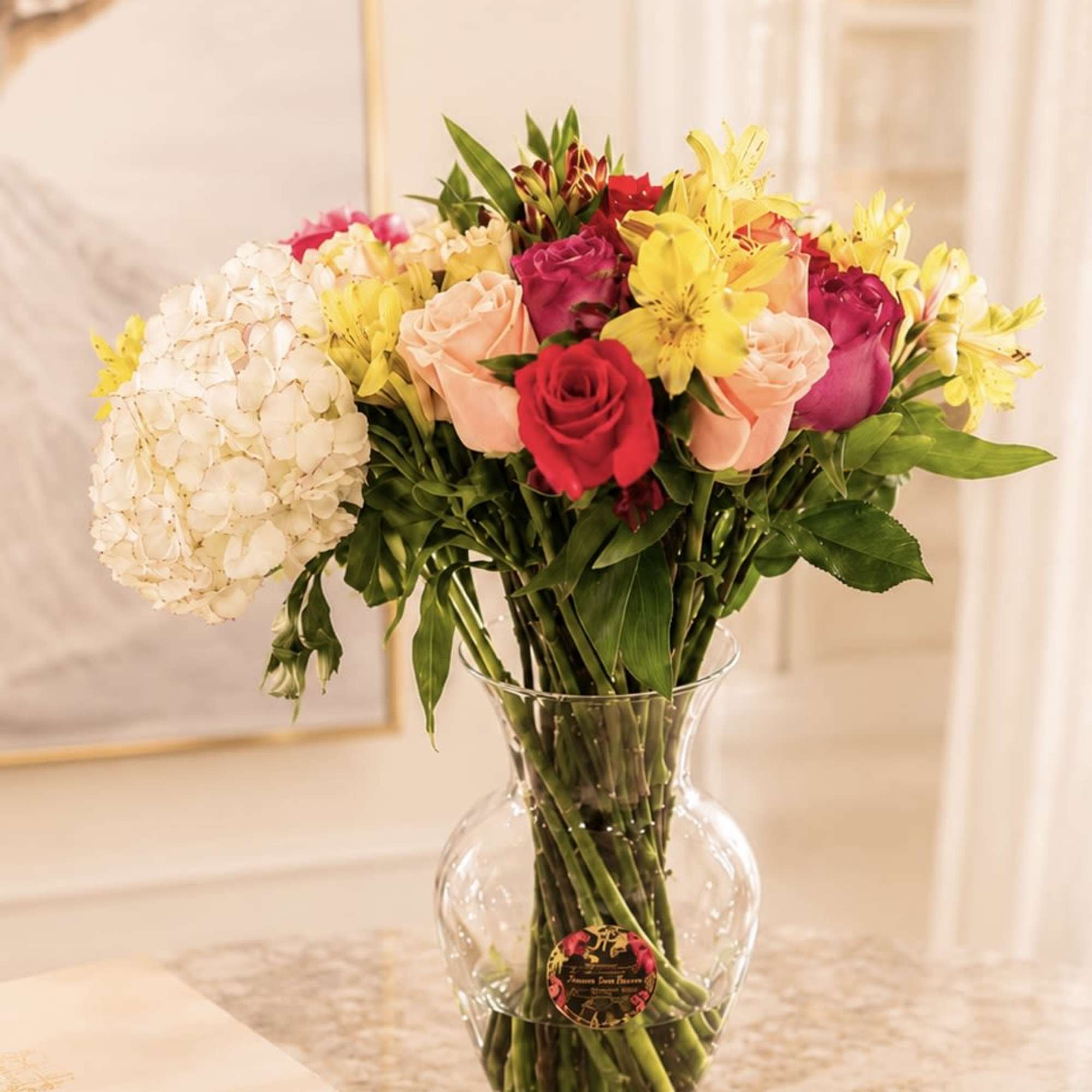 Hydrangea with multicolor of fresh flowers for any Occassion. Is the best