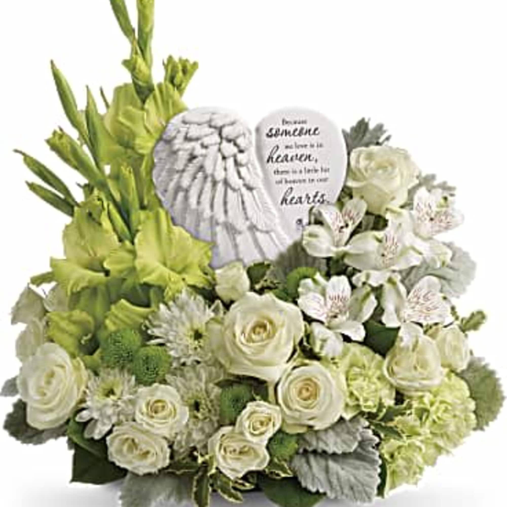 Share your heart and show your love with this magnificent display of