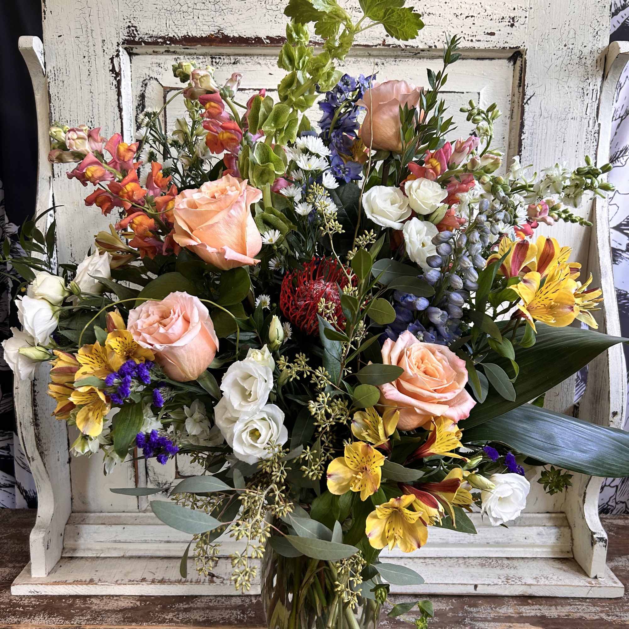 Let our designers select the perfect assortment of fresh flowers and foliage, photo 2 of 3