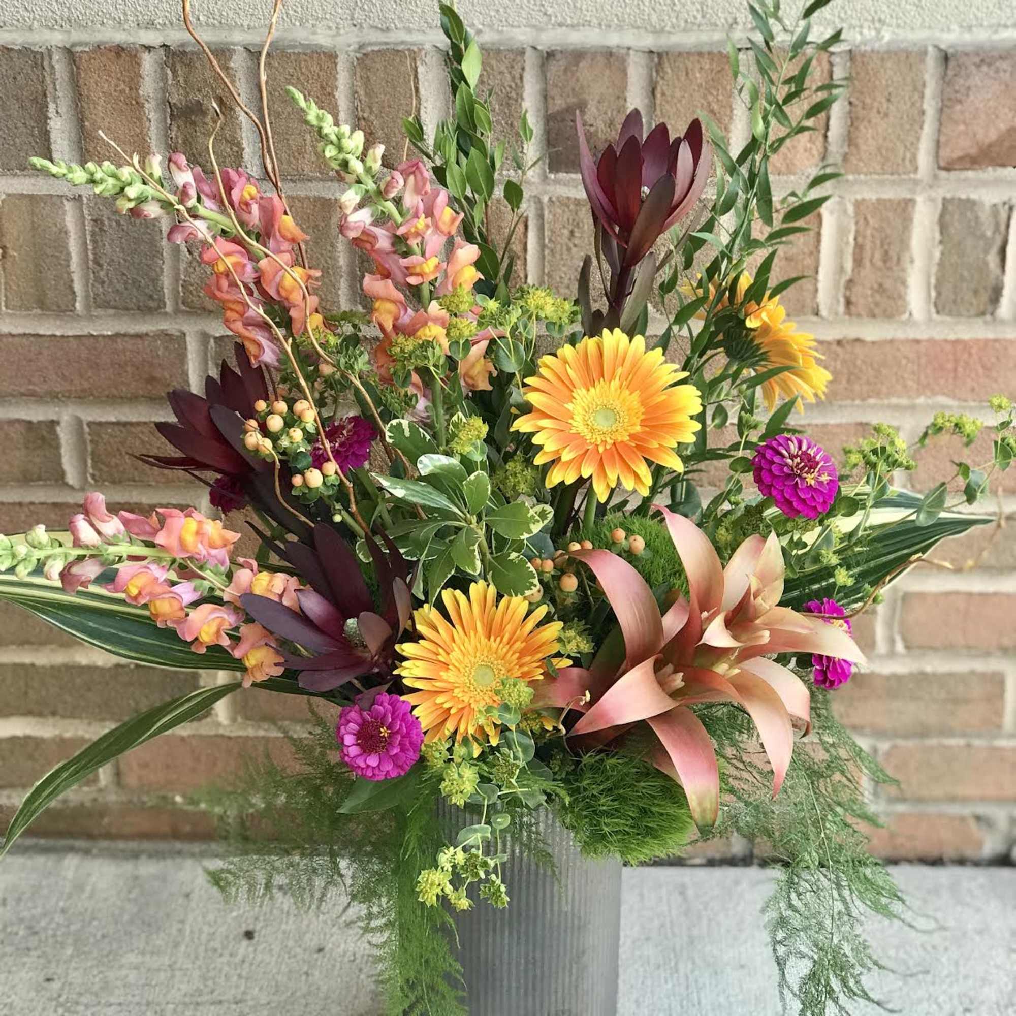 Let our designers select the perfect assortment of fresh flowers and foliage, photo 3 of 3