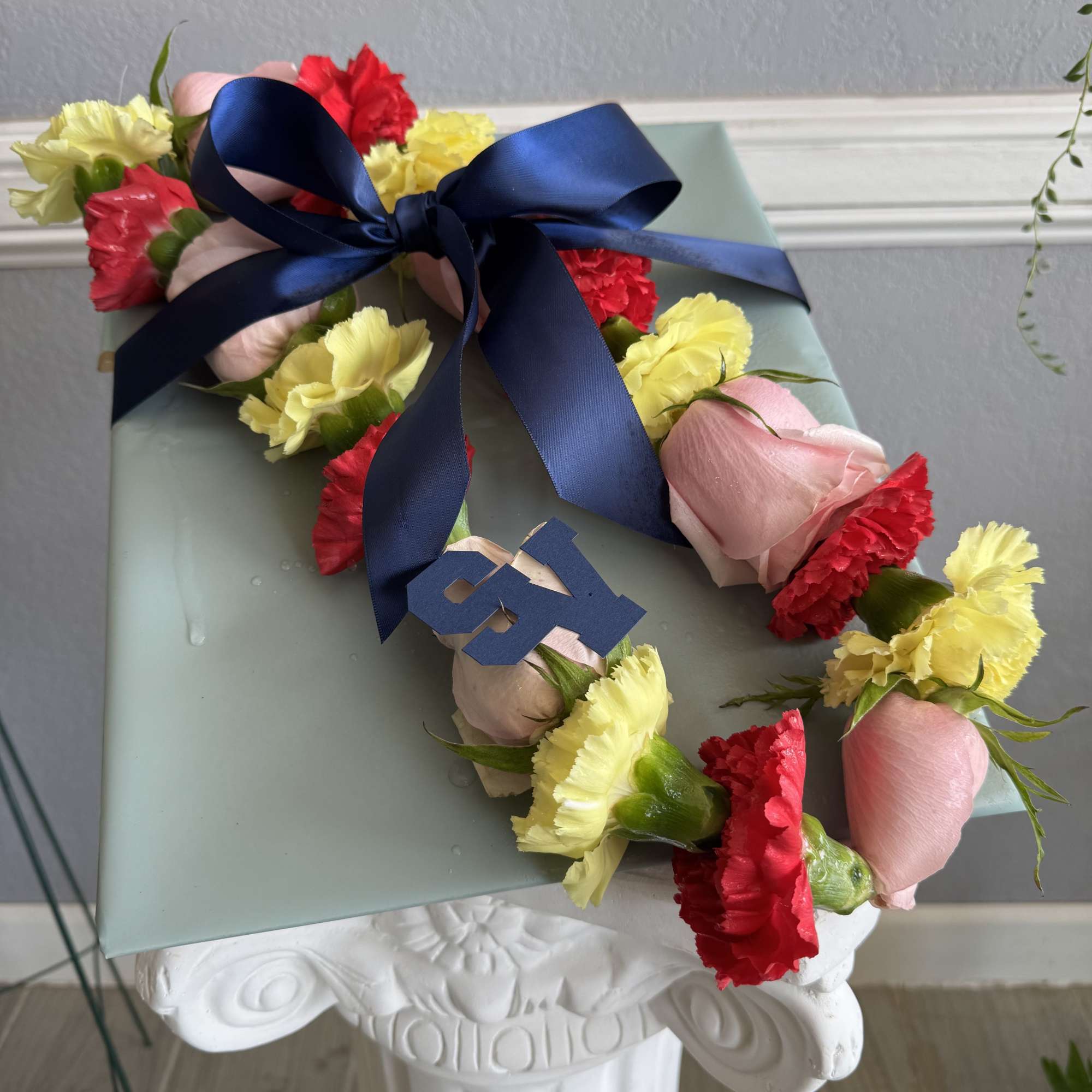 Customizable lei for any occasion specially for special events