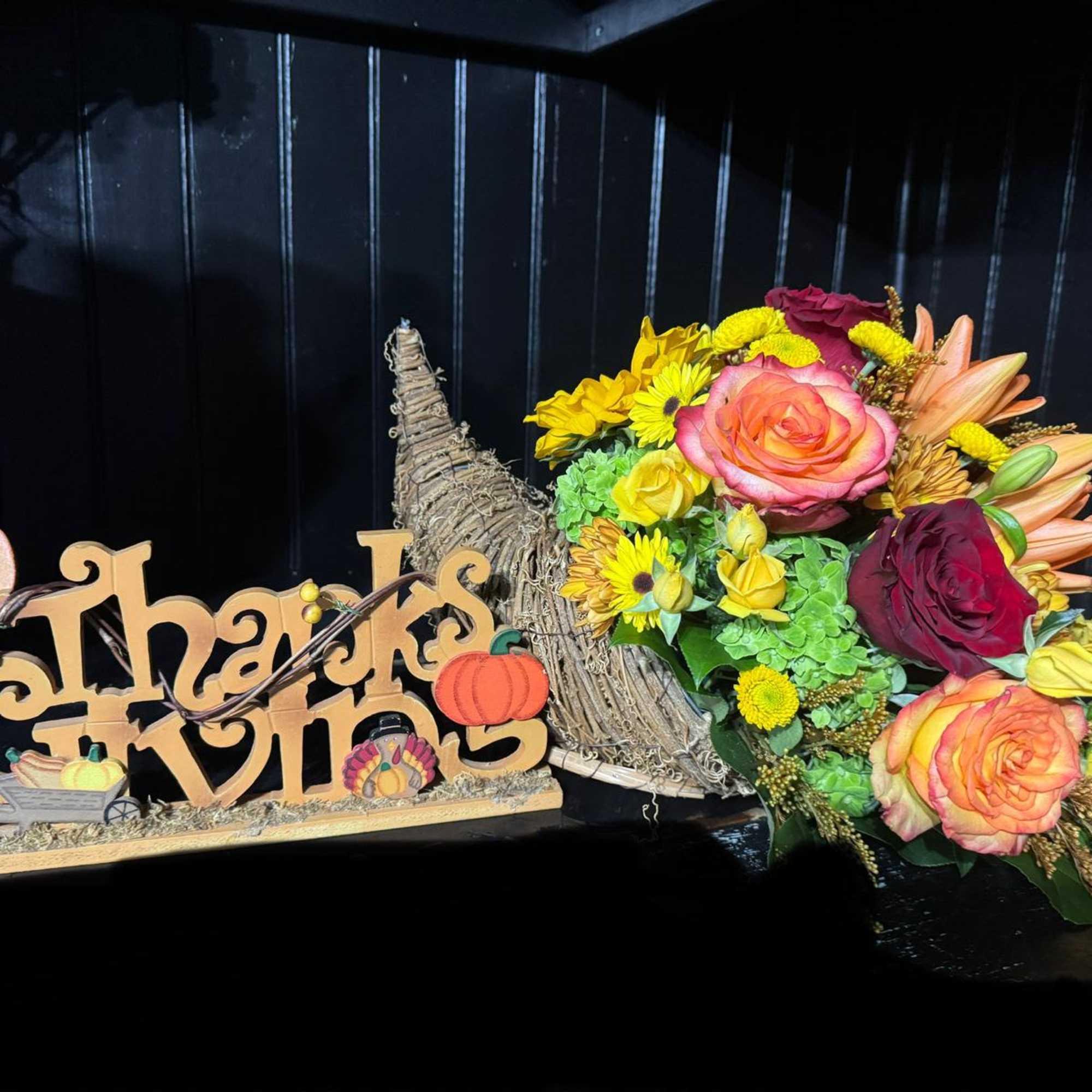 Looking to stun your gracious host or hostess this Thanksgiving? Look no, photo 2 of 3