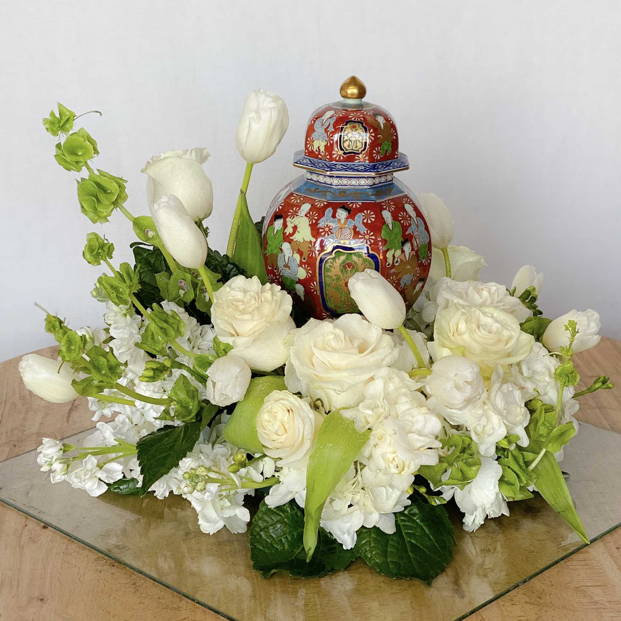 An all white tribute, this all white funeral urn is pure and