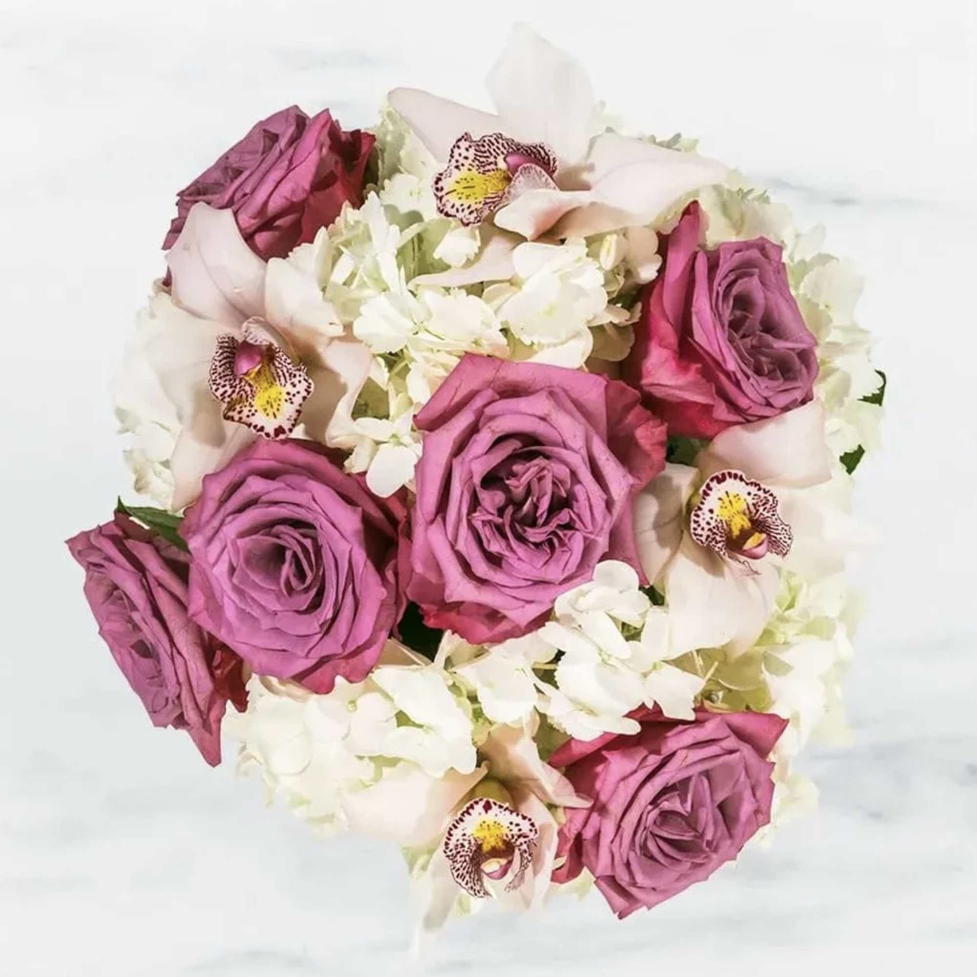 The bouquet that&rsquo;s as versatile and sophisticated! This is the perfect gift, photo 2 of 3
