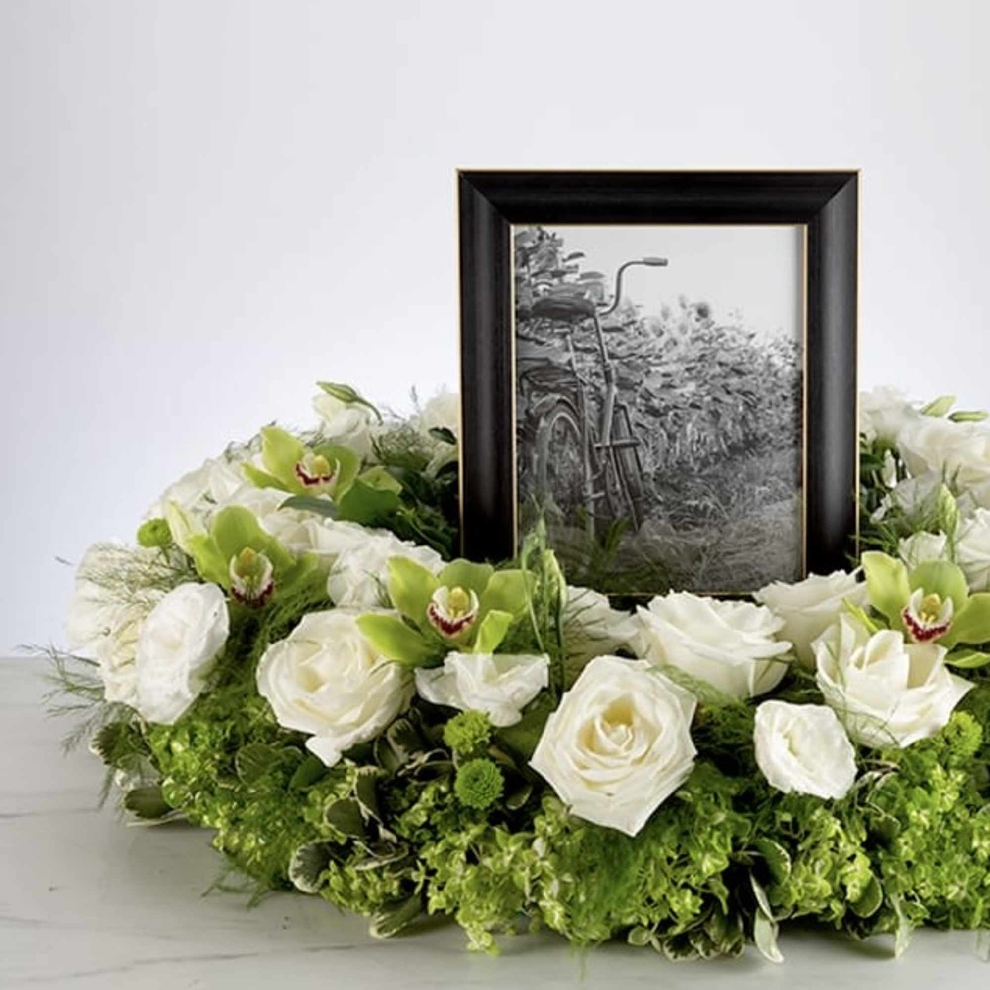 A beautiful tribute piece and a way to frame a wonderful memory.