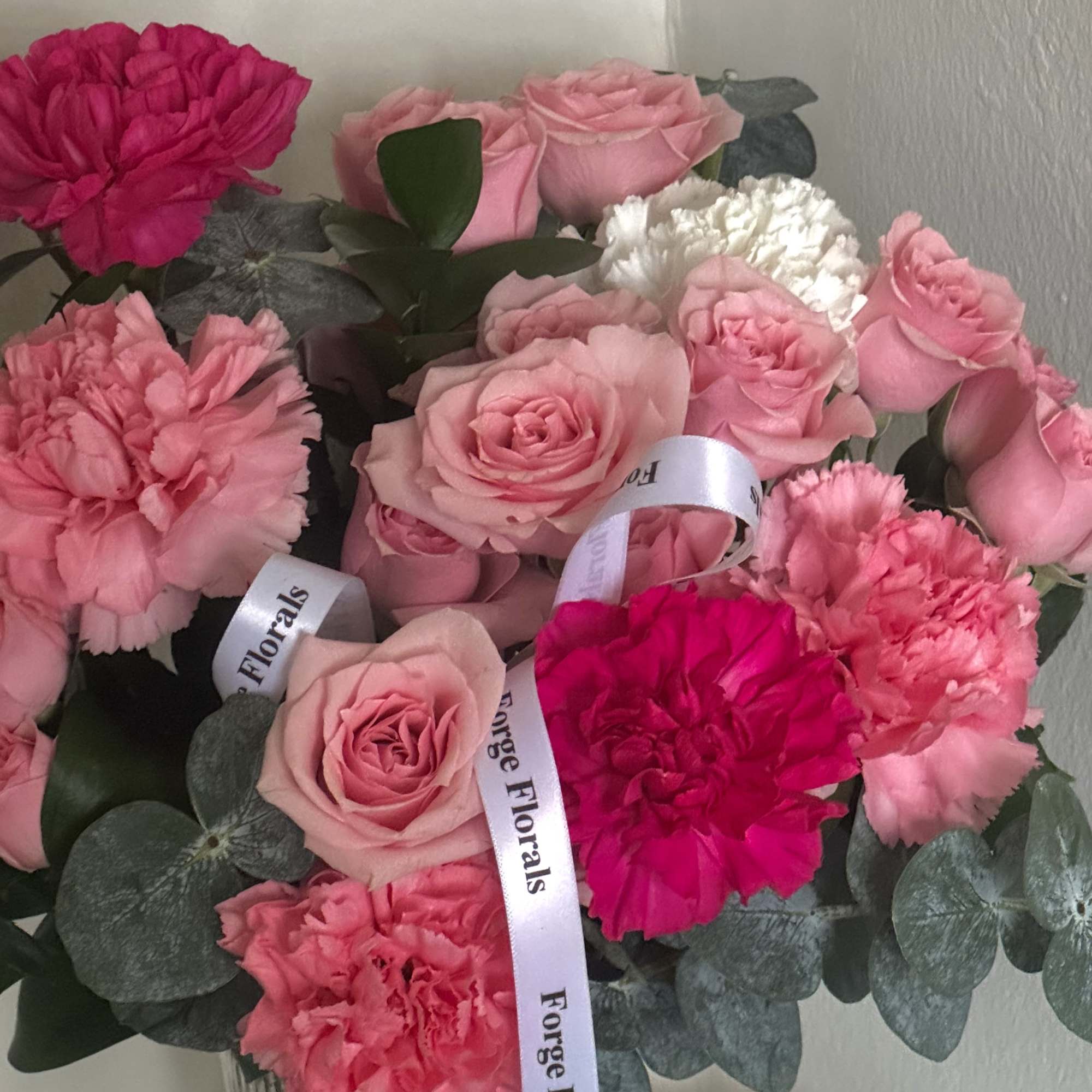 Cute vase with pink flowers! , photo 2 of 2