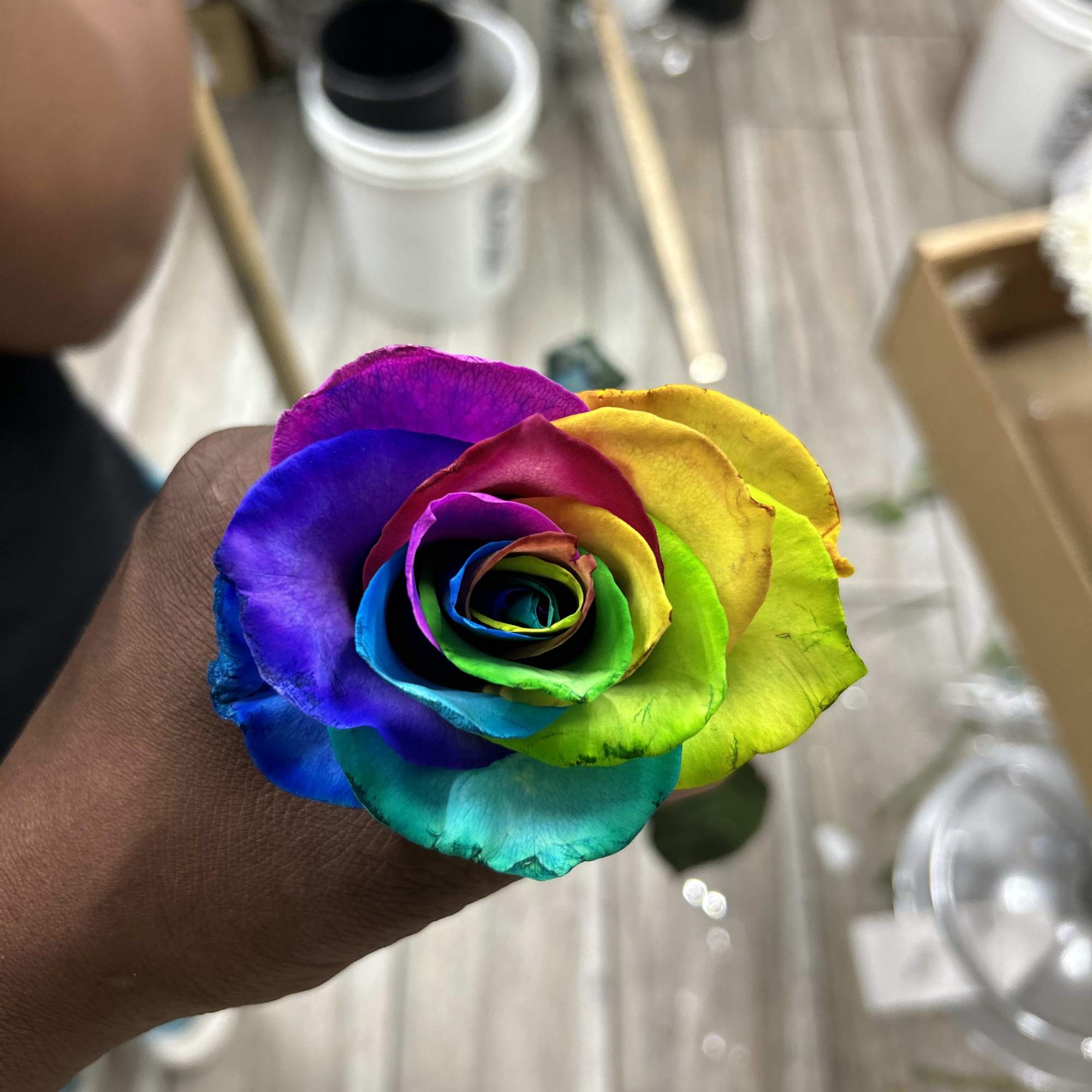 We make roses all colors with glitter, photo 17 of 17
