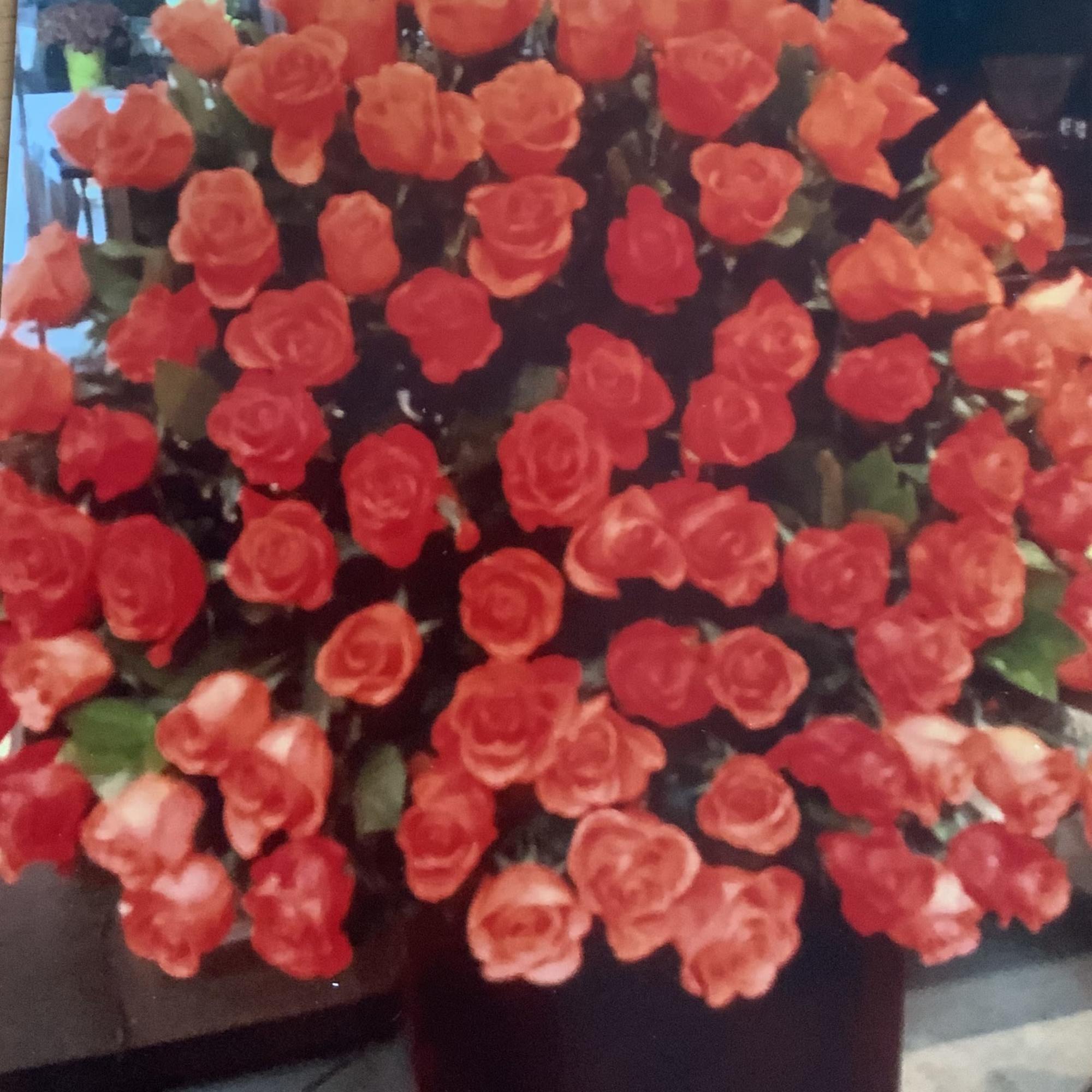 Roses and mixed flowers, photo 3 of 17