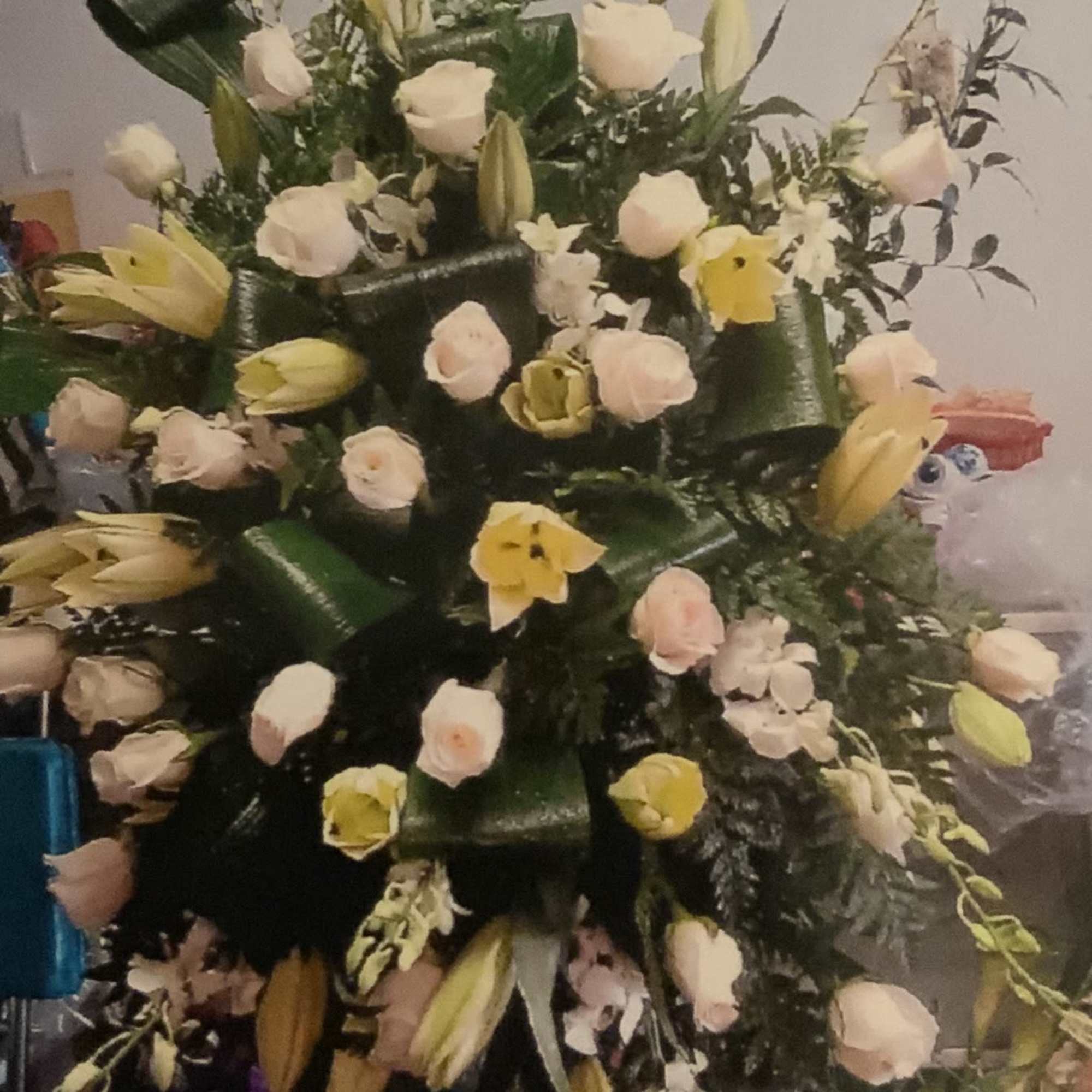 Nice standing arrangements , photo 7 of 11