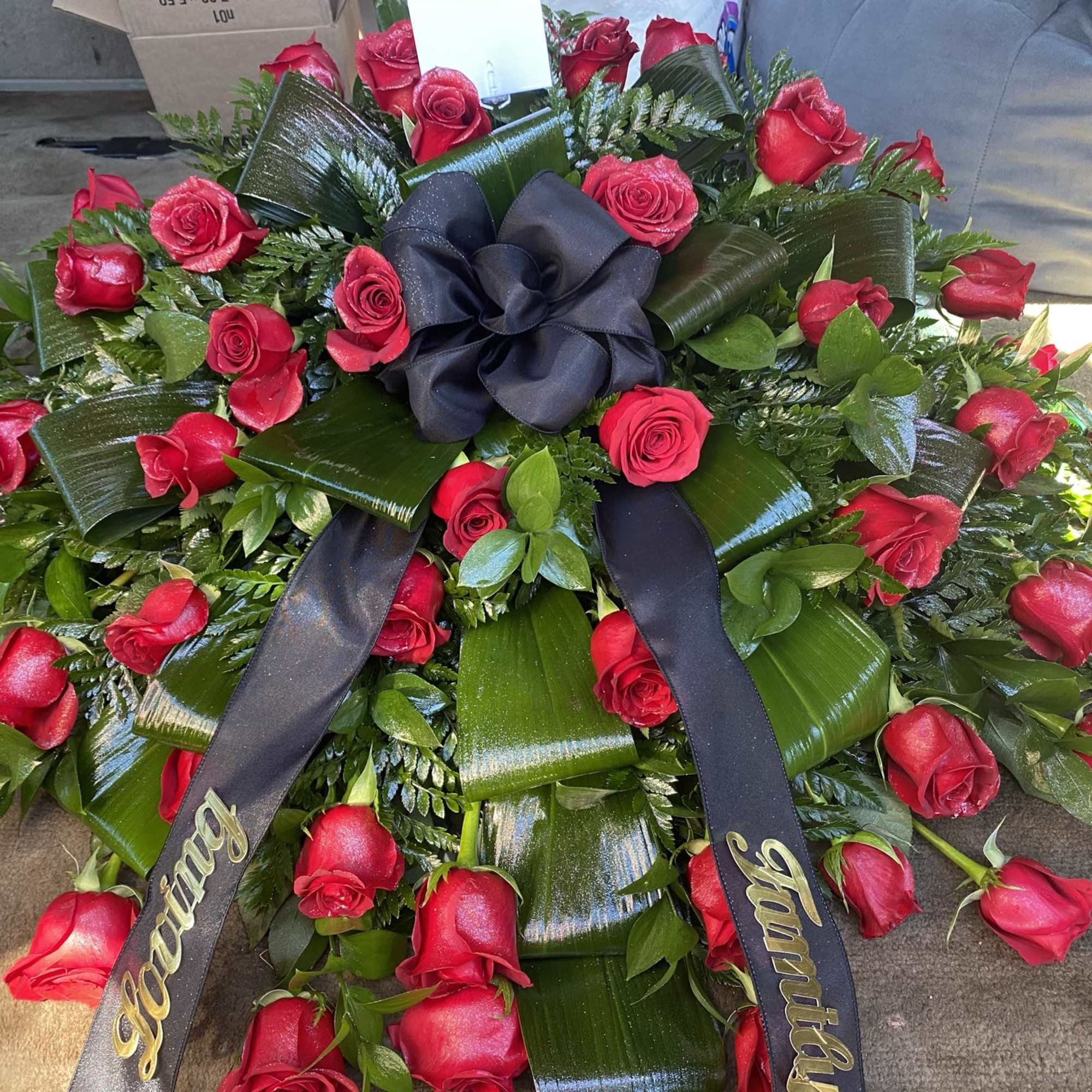 Exclusive arrangements , photo 4 of 6