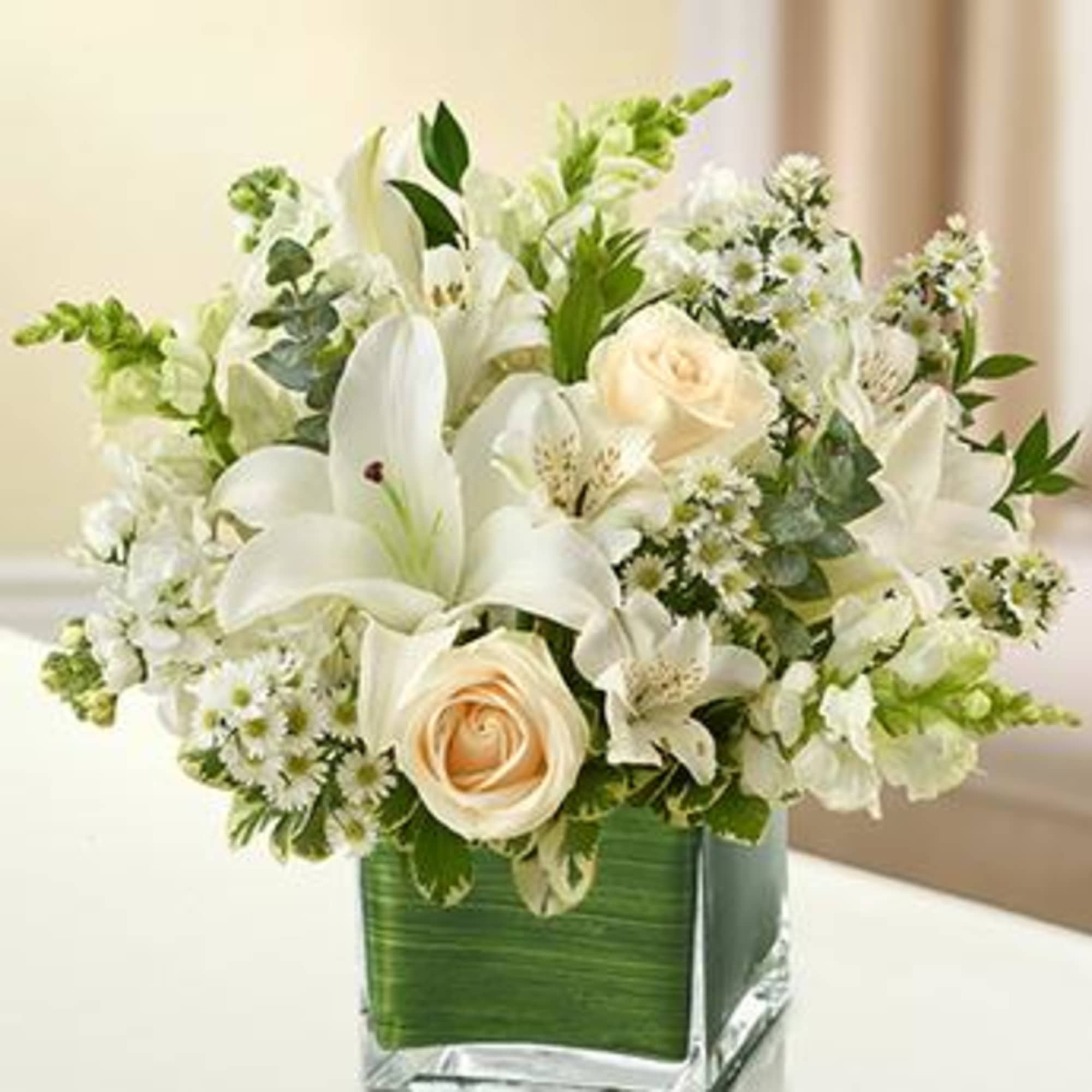Product ID: 95378

Elegant white flowers help to convey your deepest sympathies with