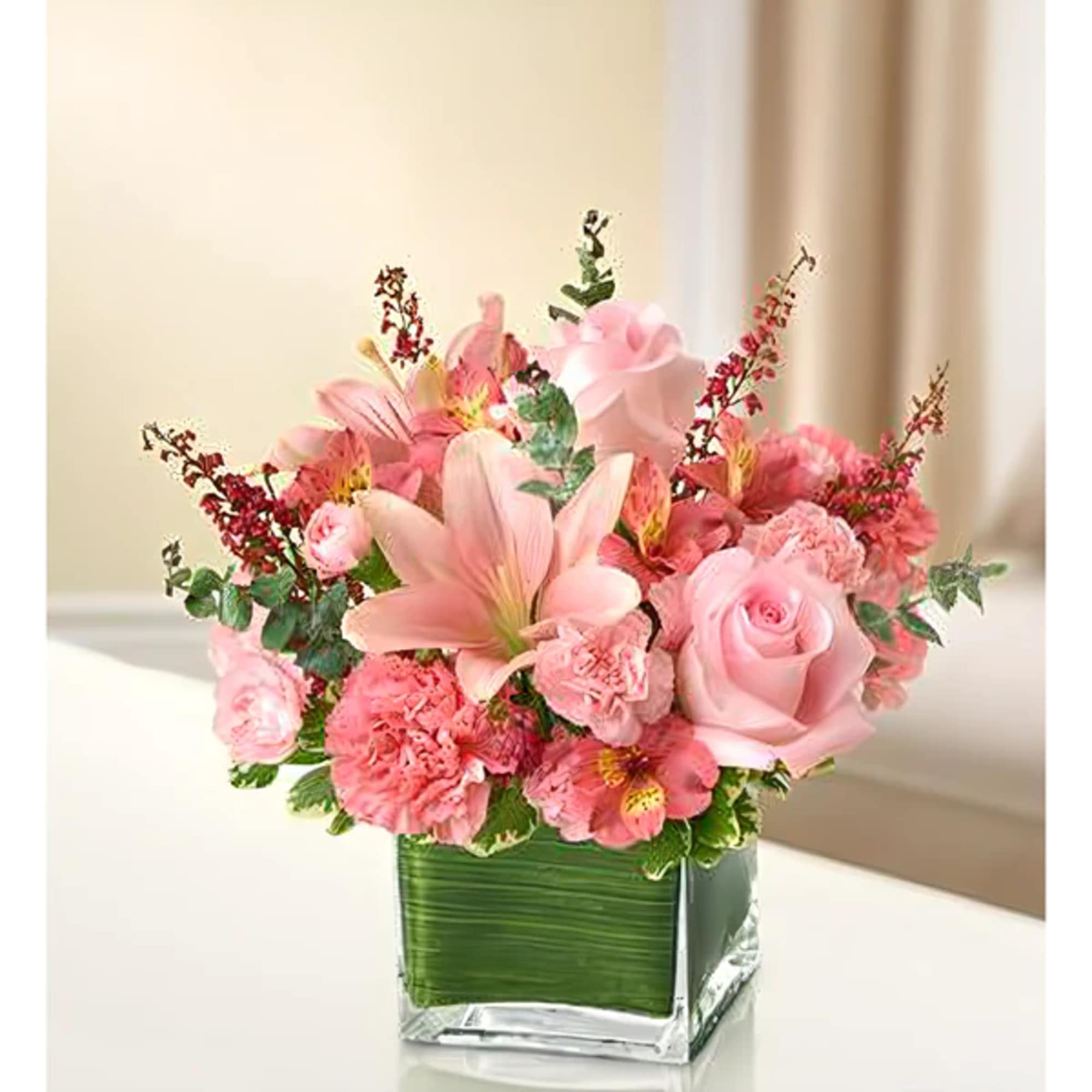 Product ID: 95384

Let the vibrant beauty of our graceful all-pink bouquet convey