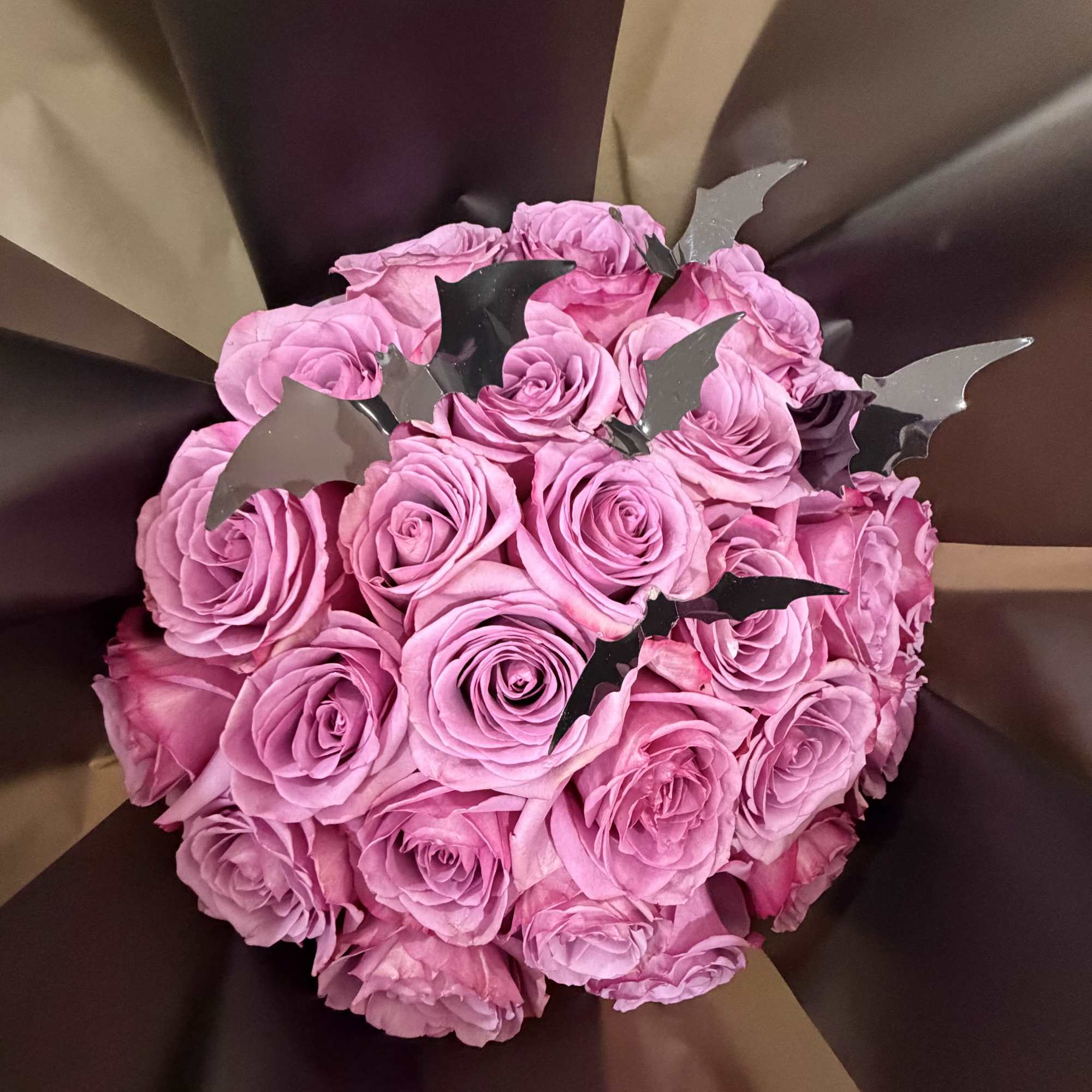 A captivating arrangement that blends elegance with a touch of mystery.

Our Midnight, photo 3 of 3