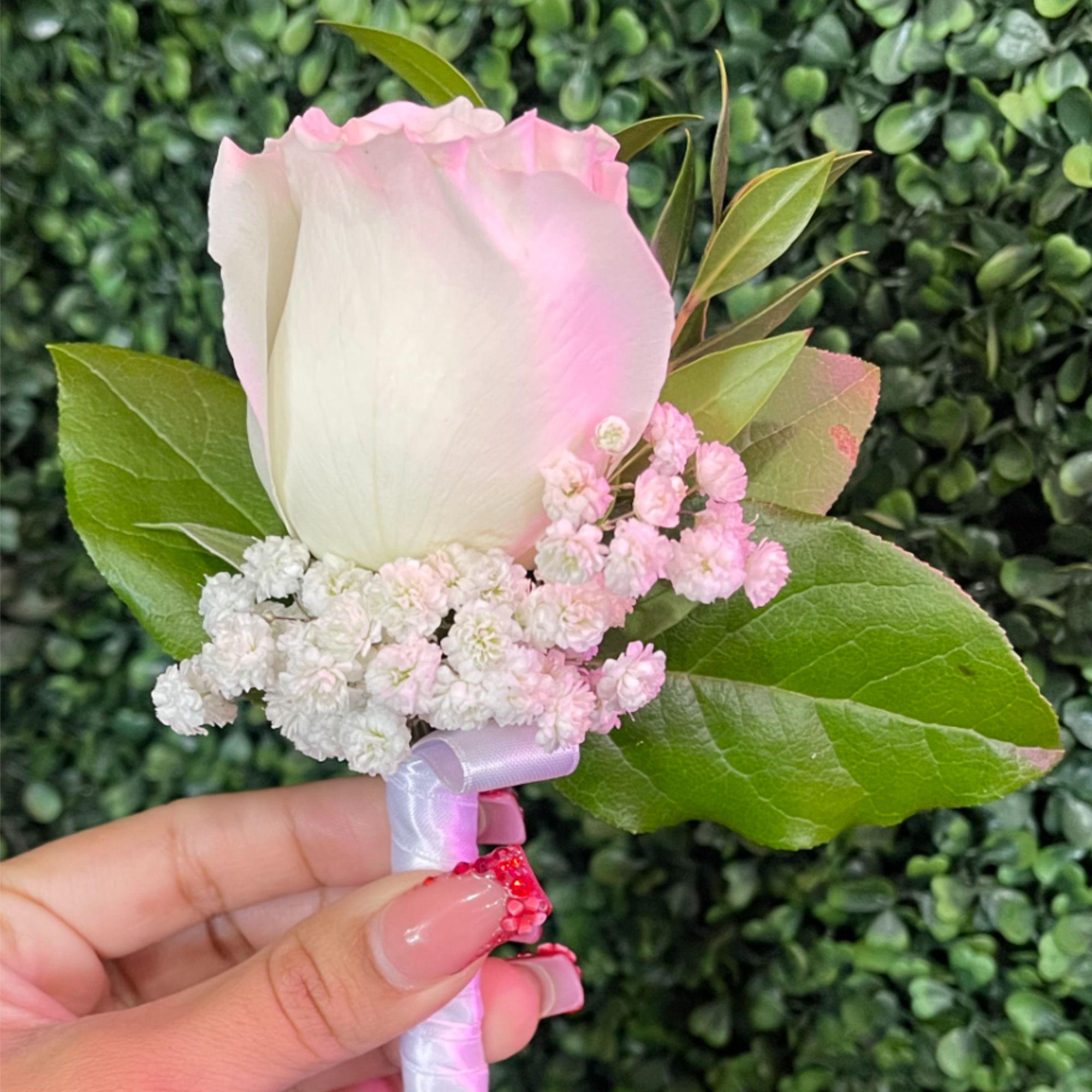 A  finishing touch for a wedding or prom. Consisting of a