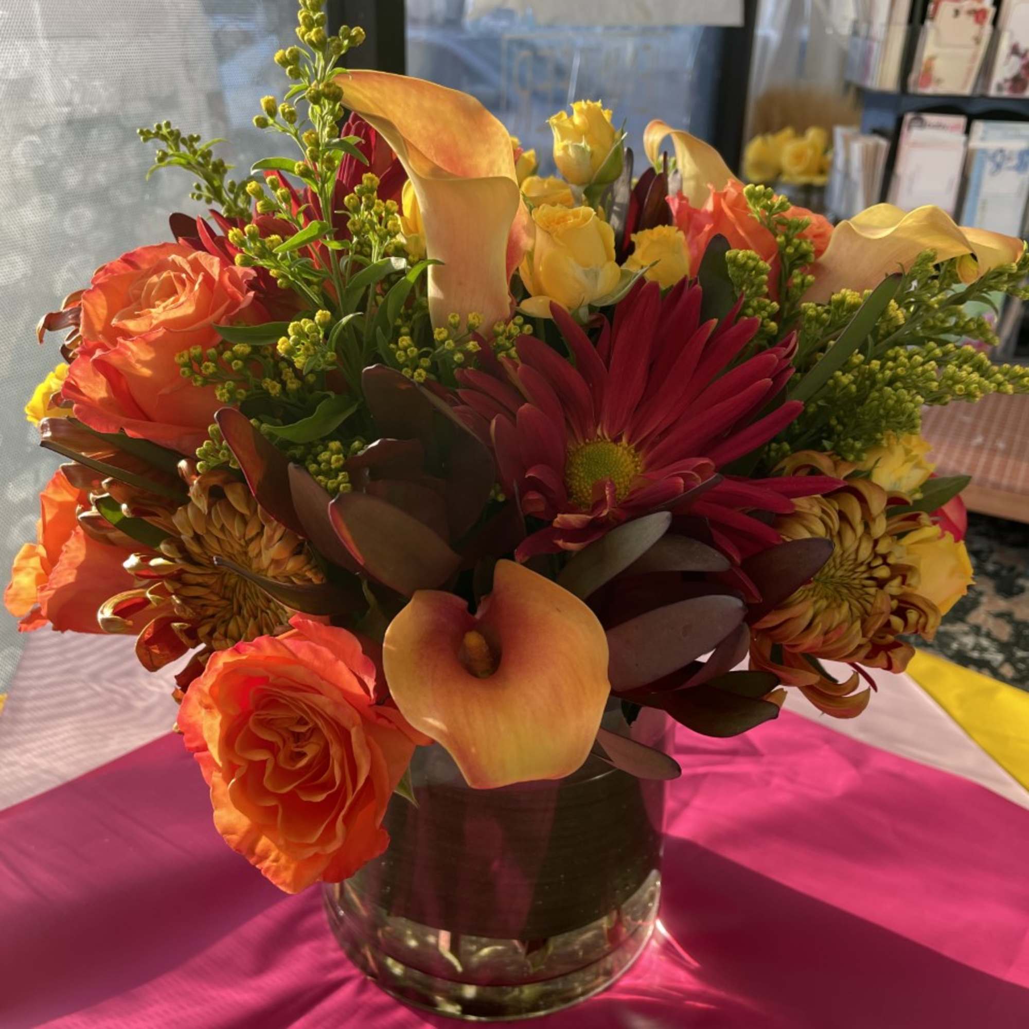 Beautiful Fall Vase arrangement in 6X6 Glass Vase
Standing about 12-14 inches tall