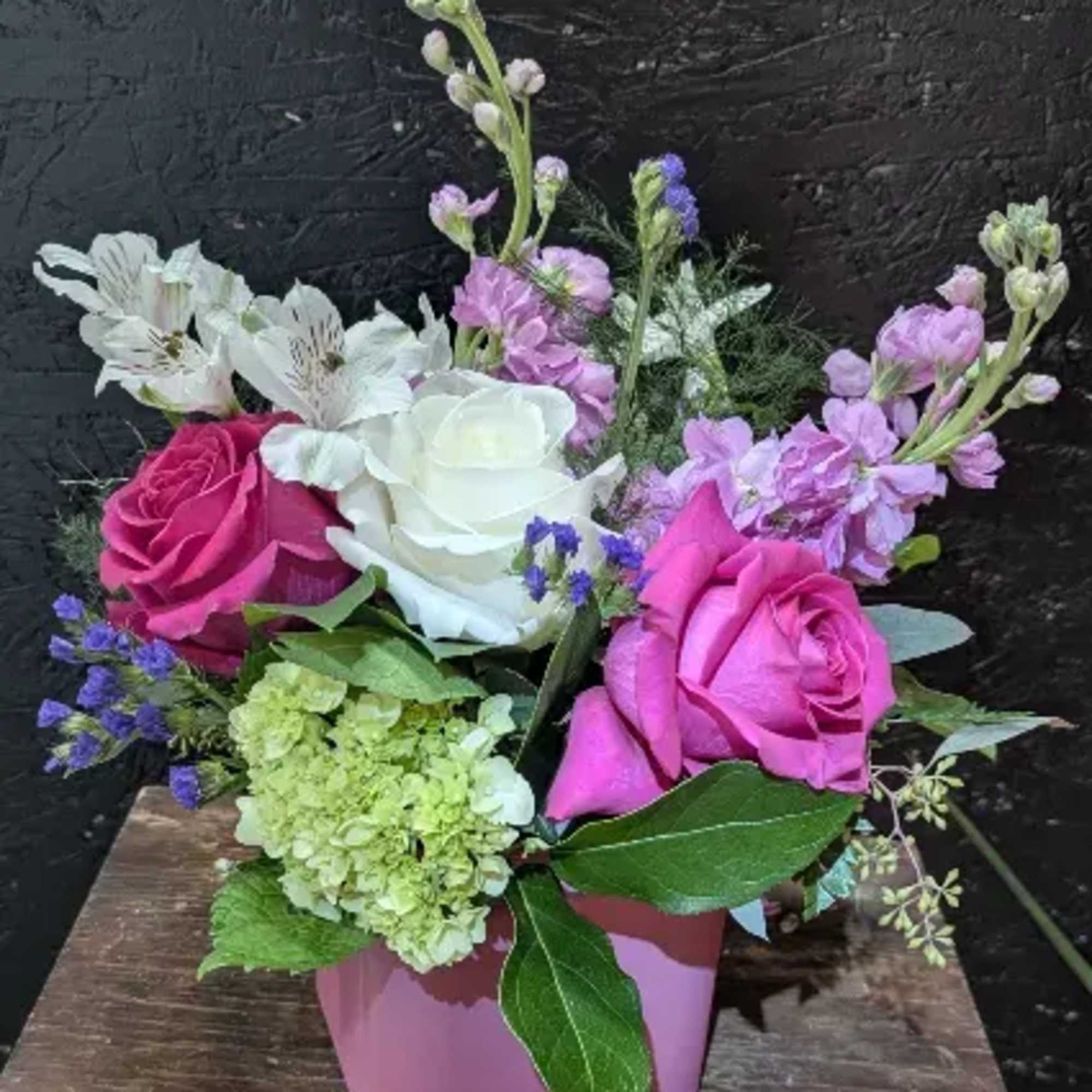 BRIGHT PINK AND WHITE ROSES WITH LAVENDER ACCENTS, GREEN HYDRANGEA AND AIRY