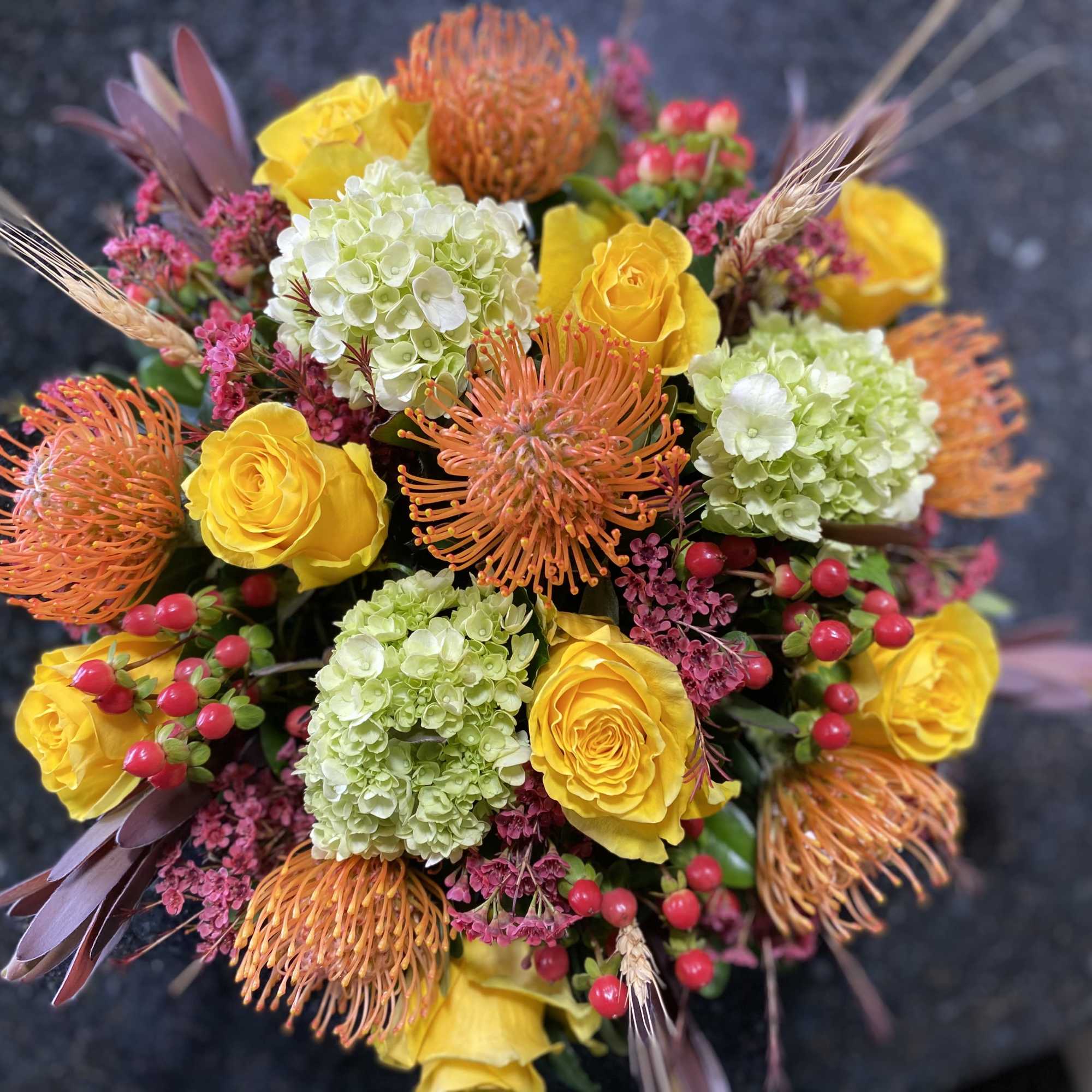 Round  Centerpiece **For thanksgiving, we suggest requesting for delivery on 25th, photo 2 of 2