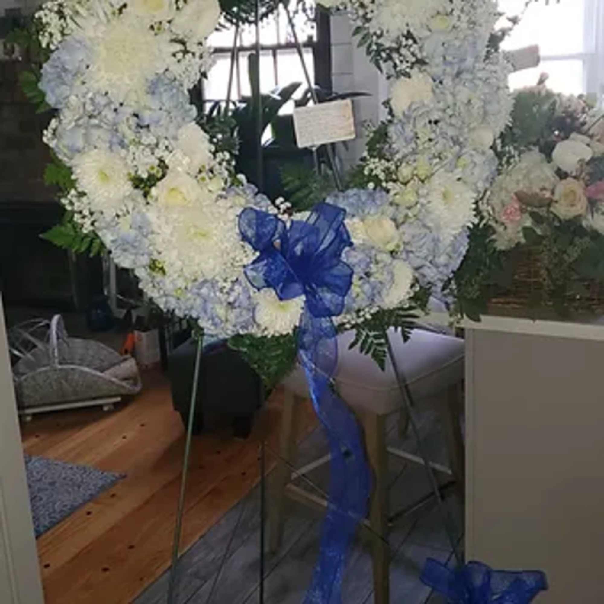 22 inch round wreath with roses, hydrangea, mums and lilies. Can be, photo 2 of 2