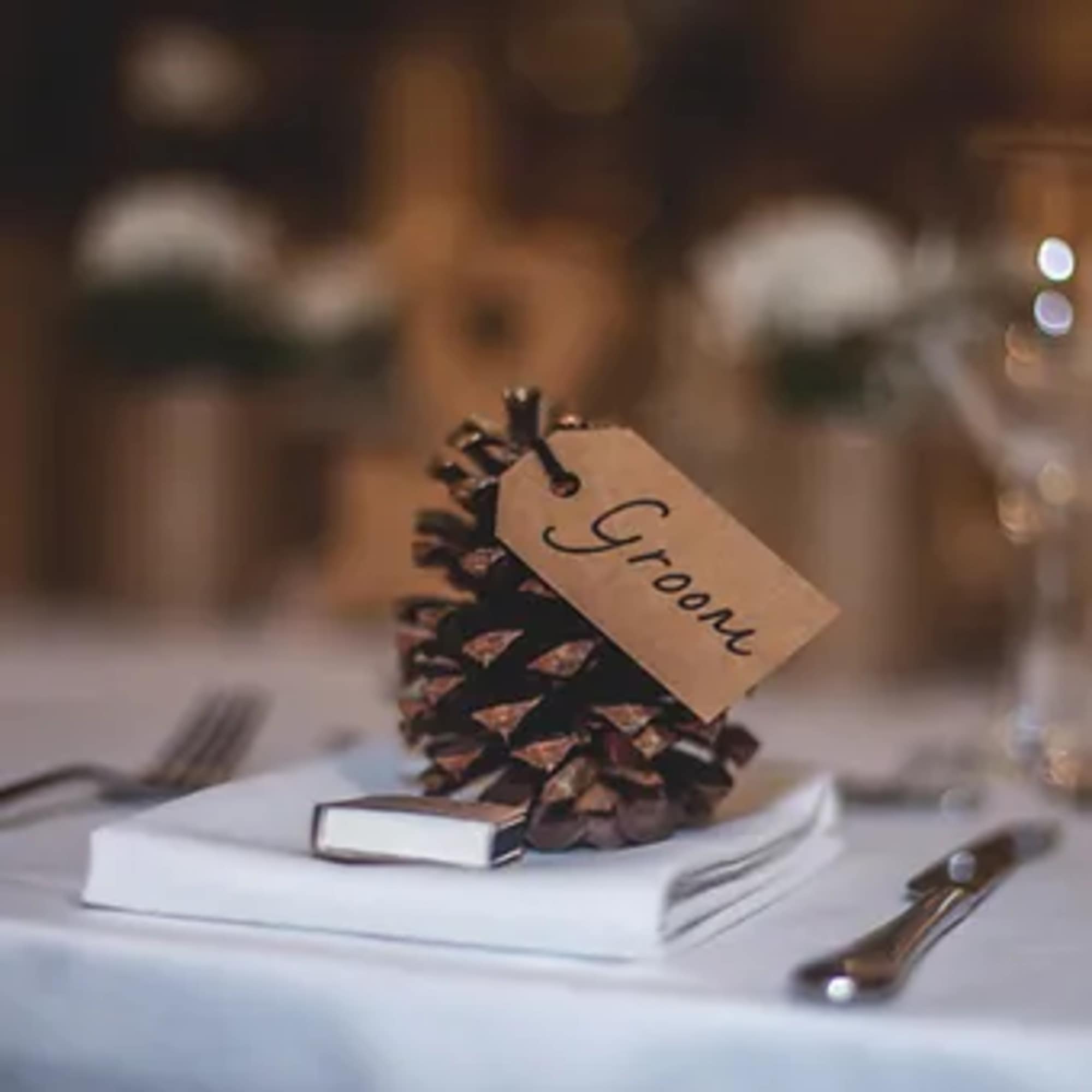 Decor can make an ordinary event&nbsp; into an extrodinary event.&nbsp; We offer, photo 4 of 7