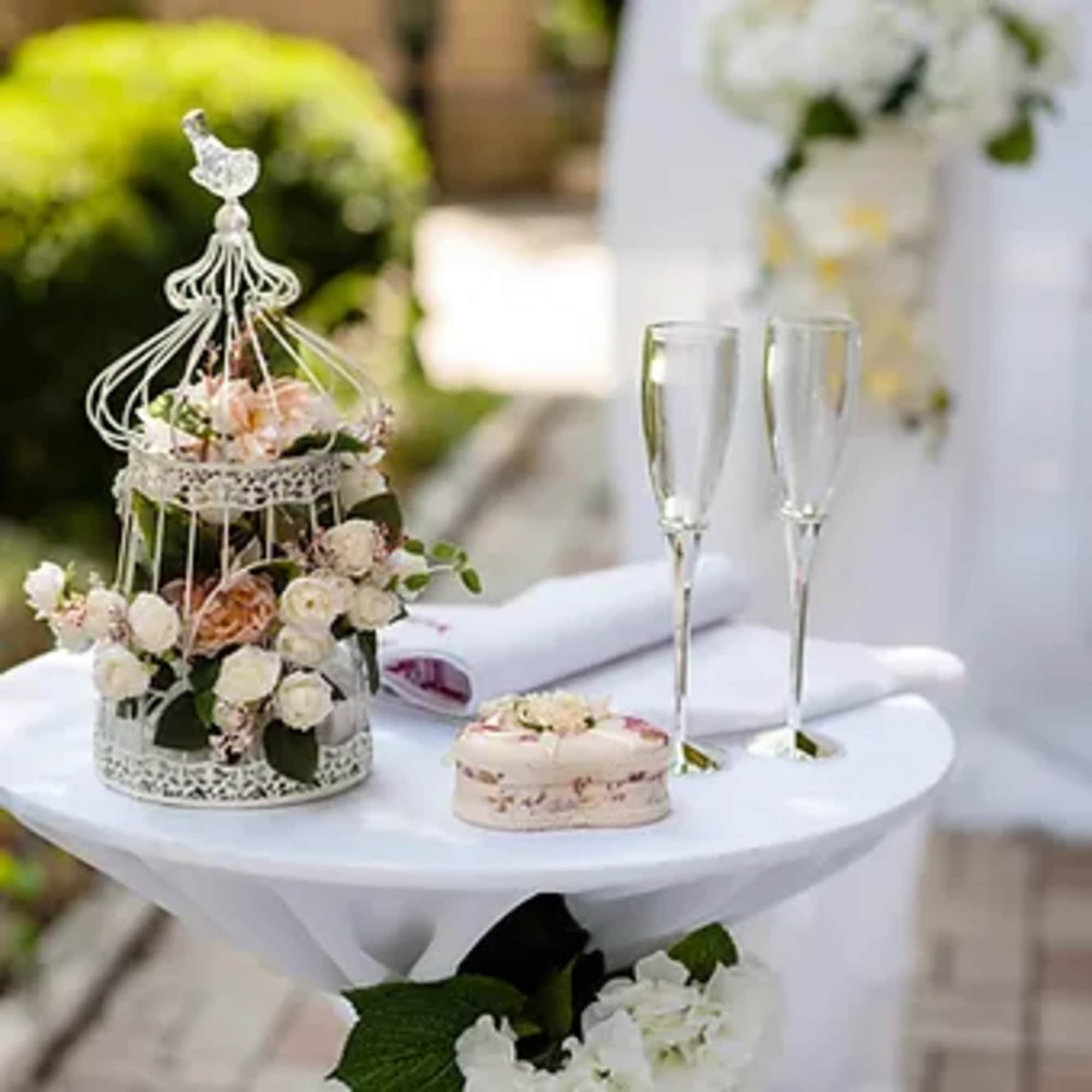 Decor can make an ordinary event&nbsp; into an extrodinary event.&nbsp; We offer, photo 6 of 7