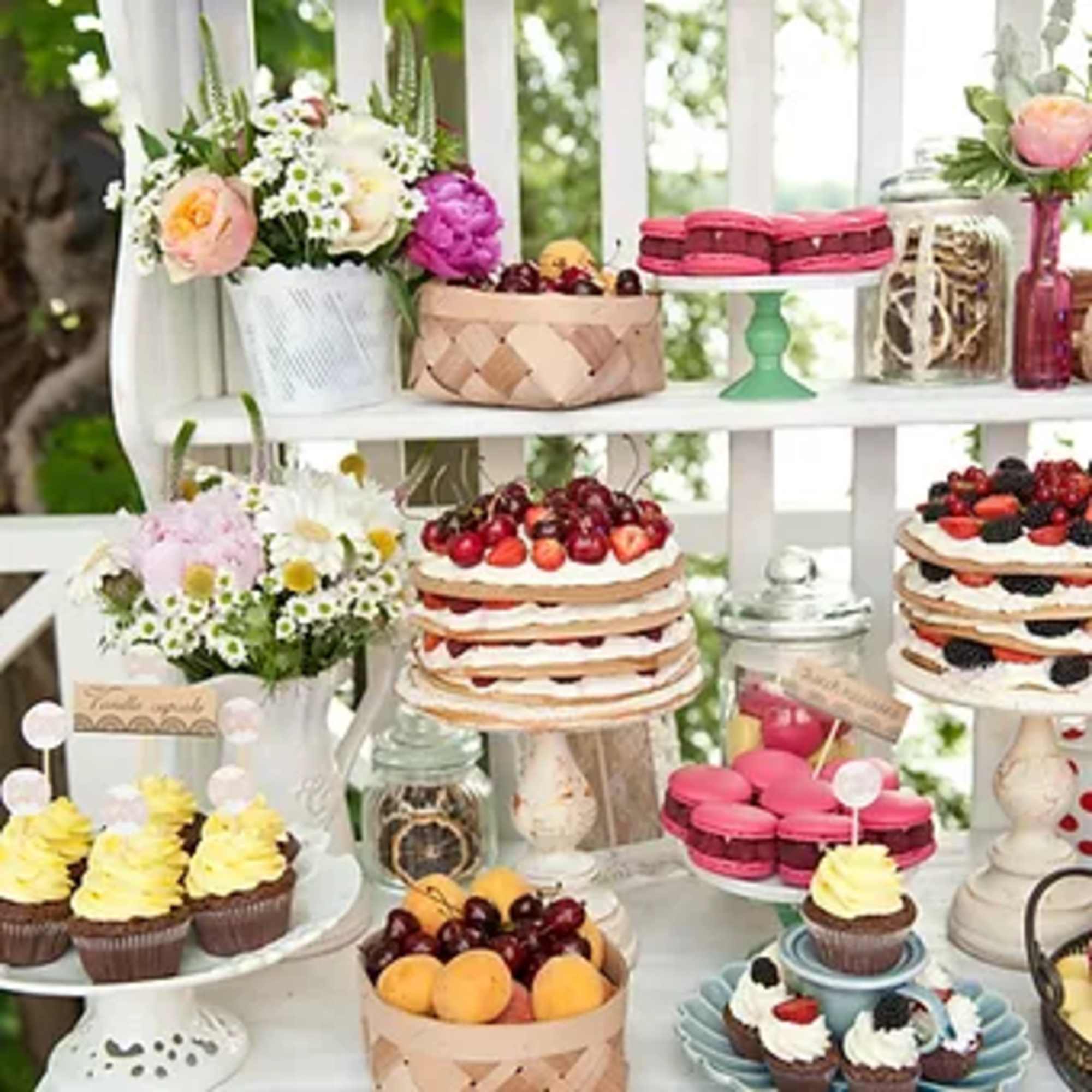 Decor can make an ordinary event&nbsp; into an extrodinary event.&nbsp; We offer, photo 7 of 7