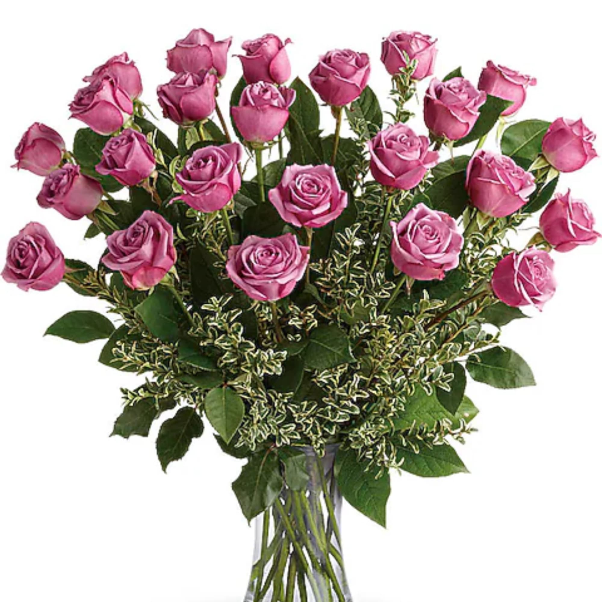 Bouquet of pink roses in a clear glass vase