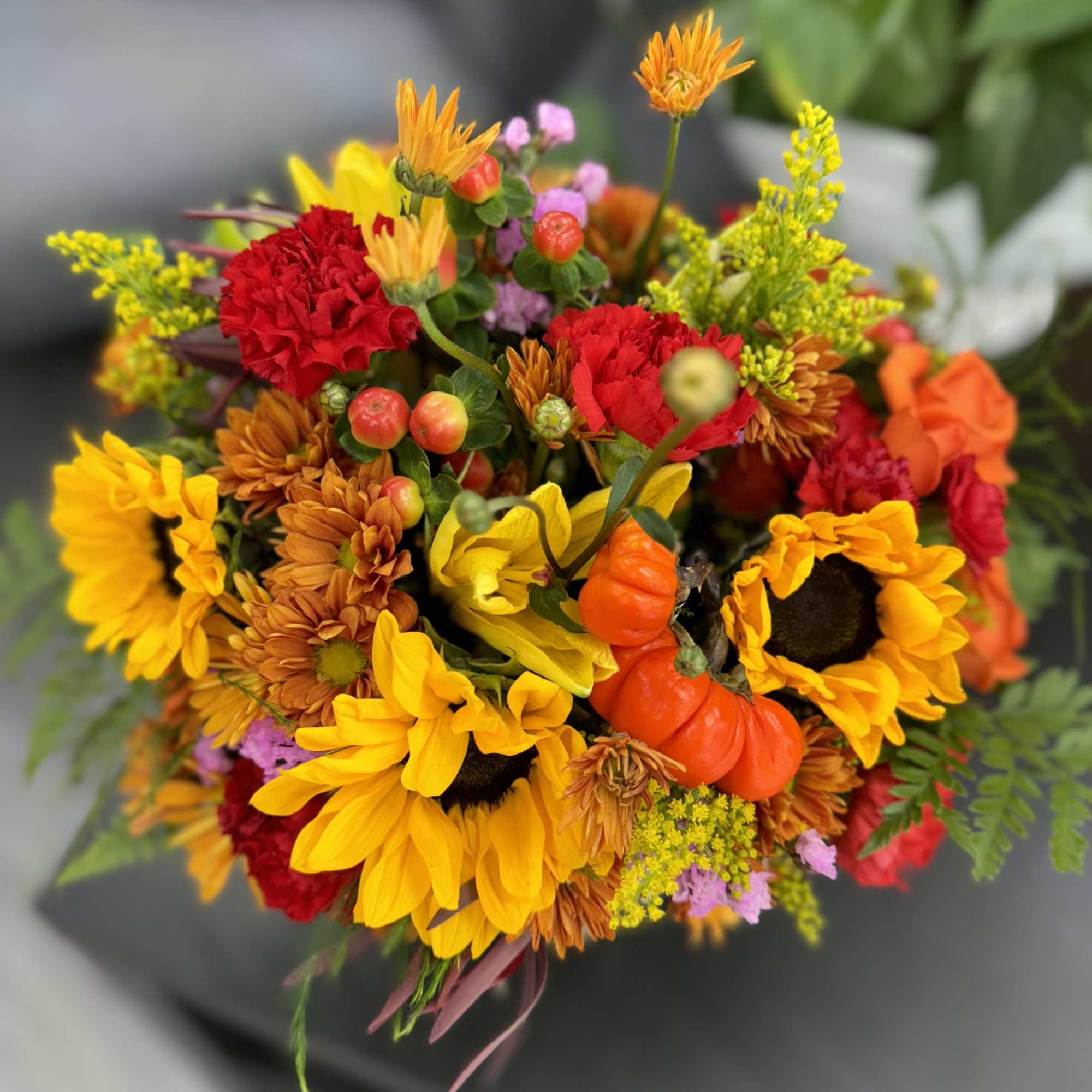 &ldquo;An Beautiful mix of warm autumn hues, perfect for gifting and celebrating, photo 2 of 2