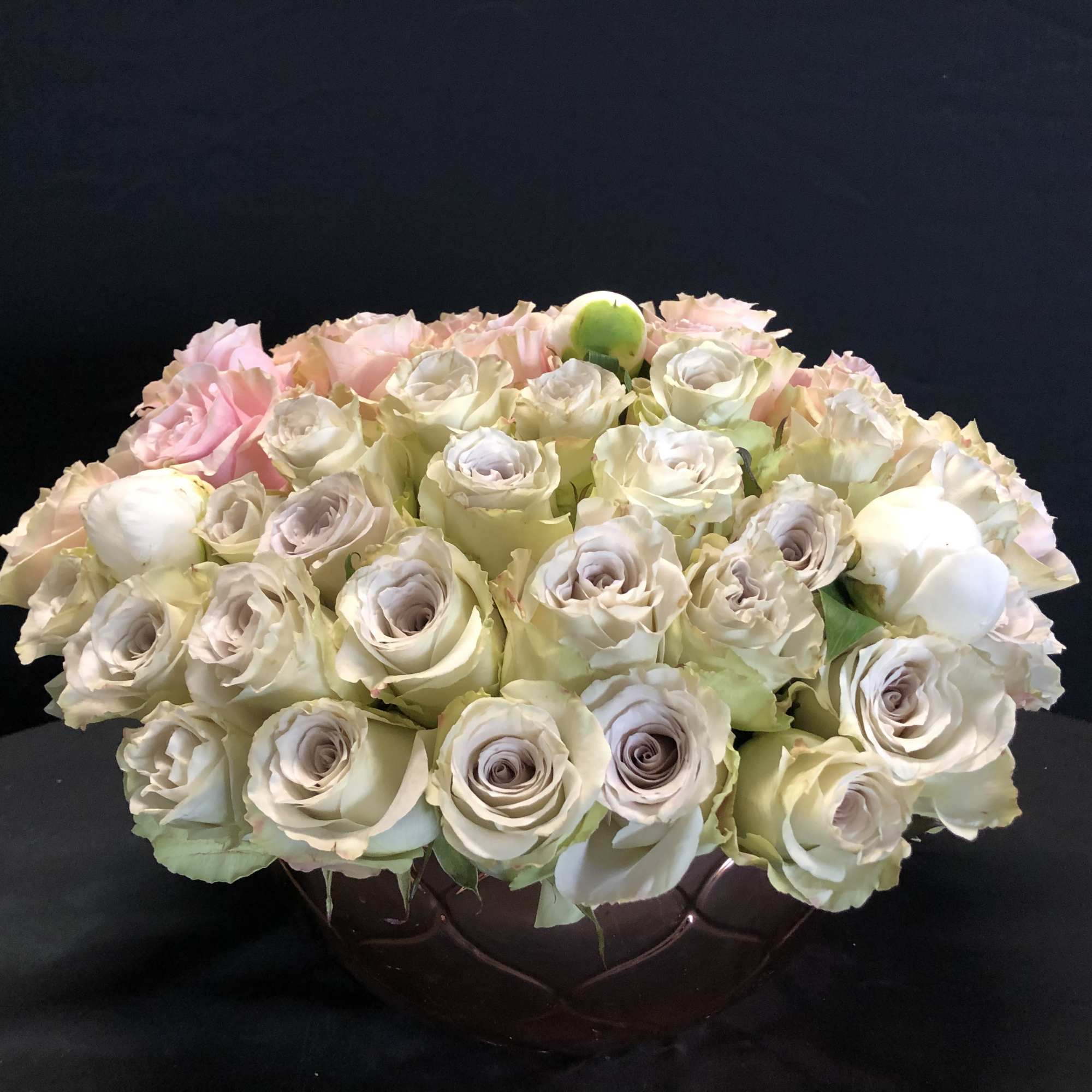 ***No specific delivery time available**

This beautiful European modern style has become one