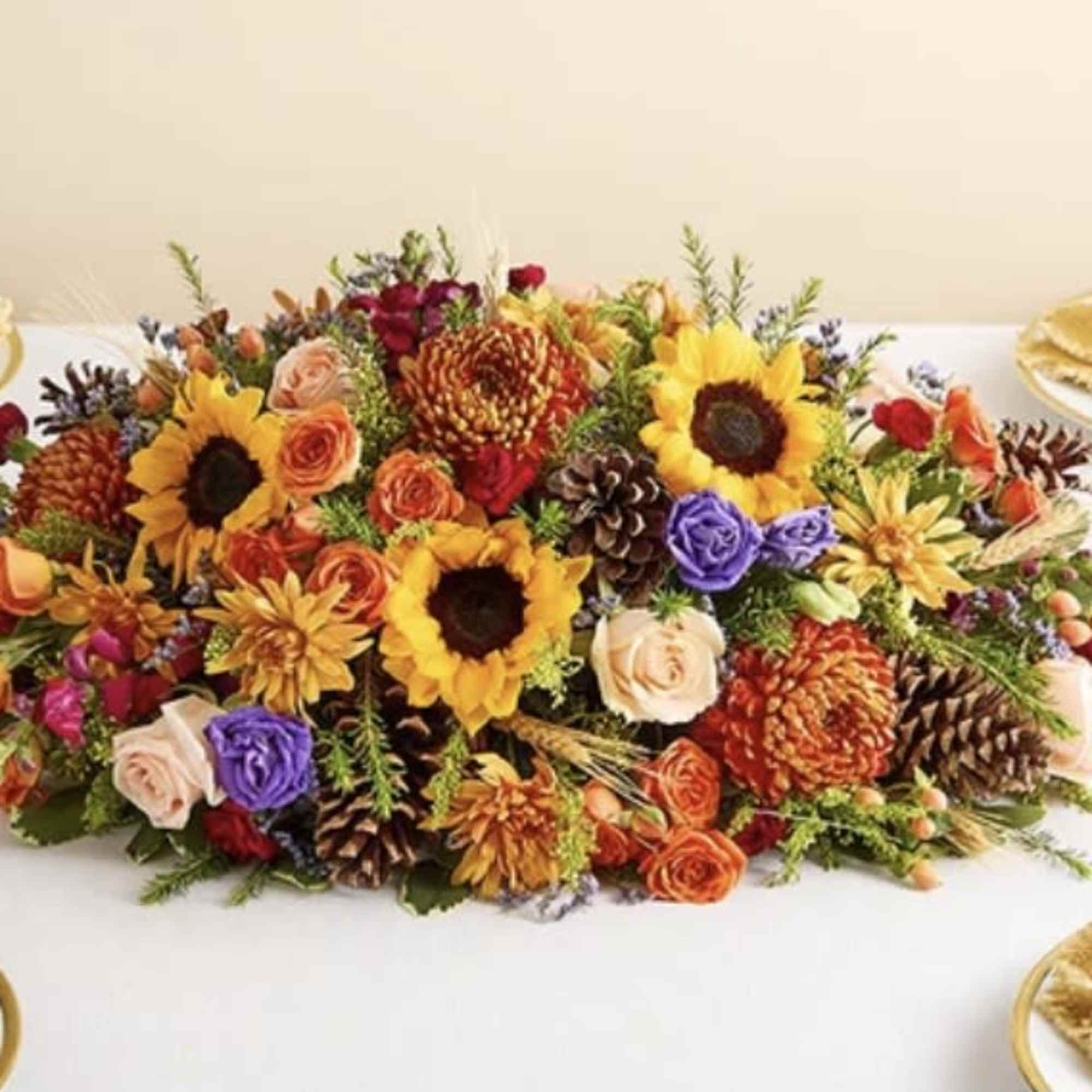 This vibrant centerpiece transforms any table into the setting for a harvest