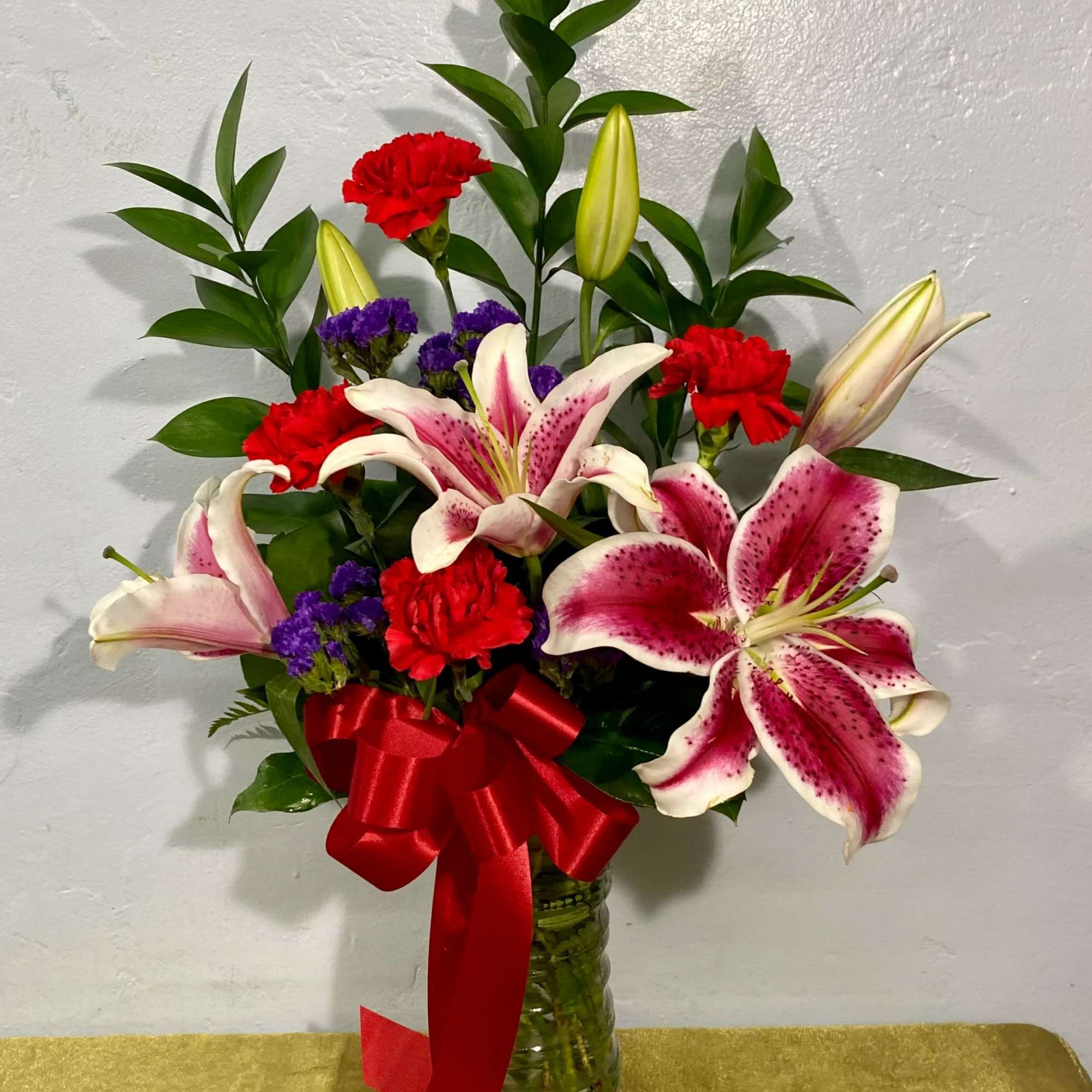 These amazing lilies are sure to delight!  Beautiful pink lilies, red, photo 2 of 2