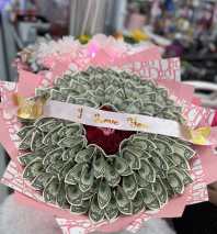 Fitted hat  Bouquet 