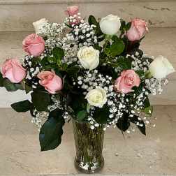 12 Roses arranged in a vase (6 Light Pink and 6 White Roses)