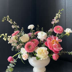 MOTHER'S DAY LUXE ARRANGEMENT