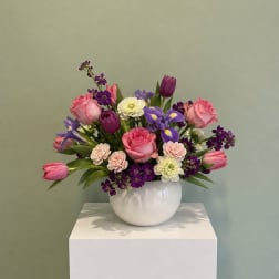 Deluxe Mothers Day Rich Blooms