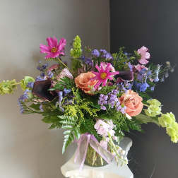 #752 Designer's Choice Vase Arrangement