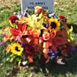 CEMETERY CENTERPIECE 9 [TT-ARL9]