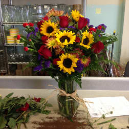 Sunflower, roses, Mini carnations and static