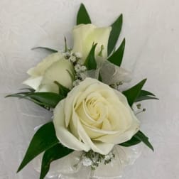 Corsage in White *24 HOURS NOTICE