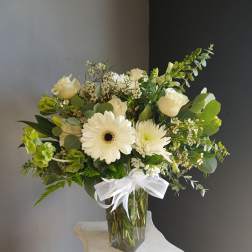 #799 All White Vase Arrangement