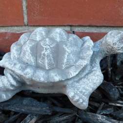 EXTRA SMALL TURTLE STATUE