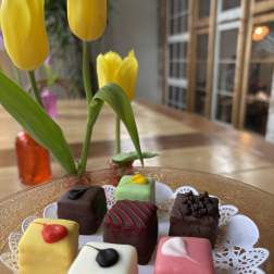 Petit Fours