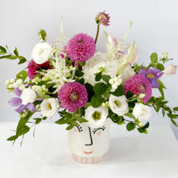 Smile & Dahlias