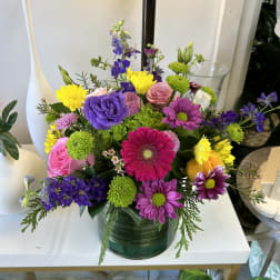Large mixed arrangement
