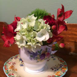 Vinage Teacup