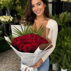 RED ROSES ROUND BOUQUET
