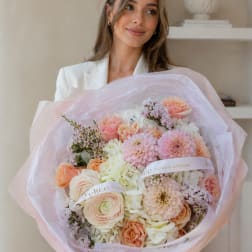 Soft Peach & Ivory Garden Bouquet